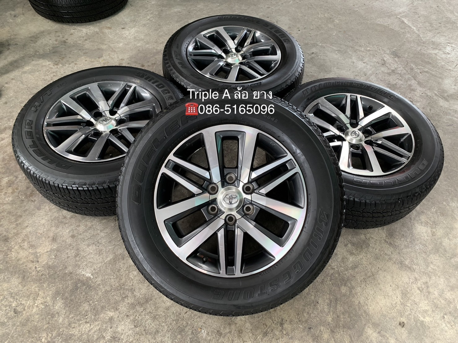 ล้อแม็ก Toyota Fortuner ขอบ 18 เทาหน้าเงา พร้อมยาง 265-60-18 Bridgestone ปี 18