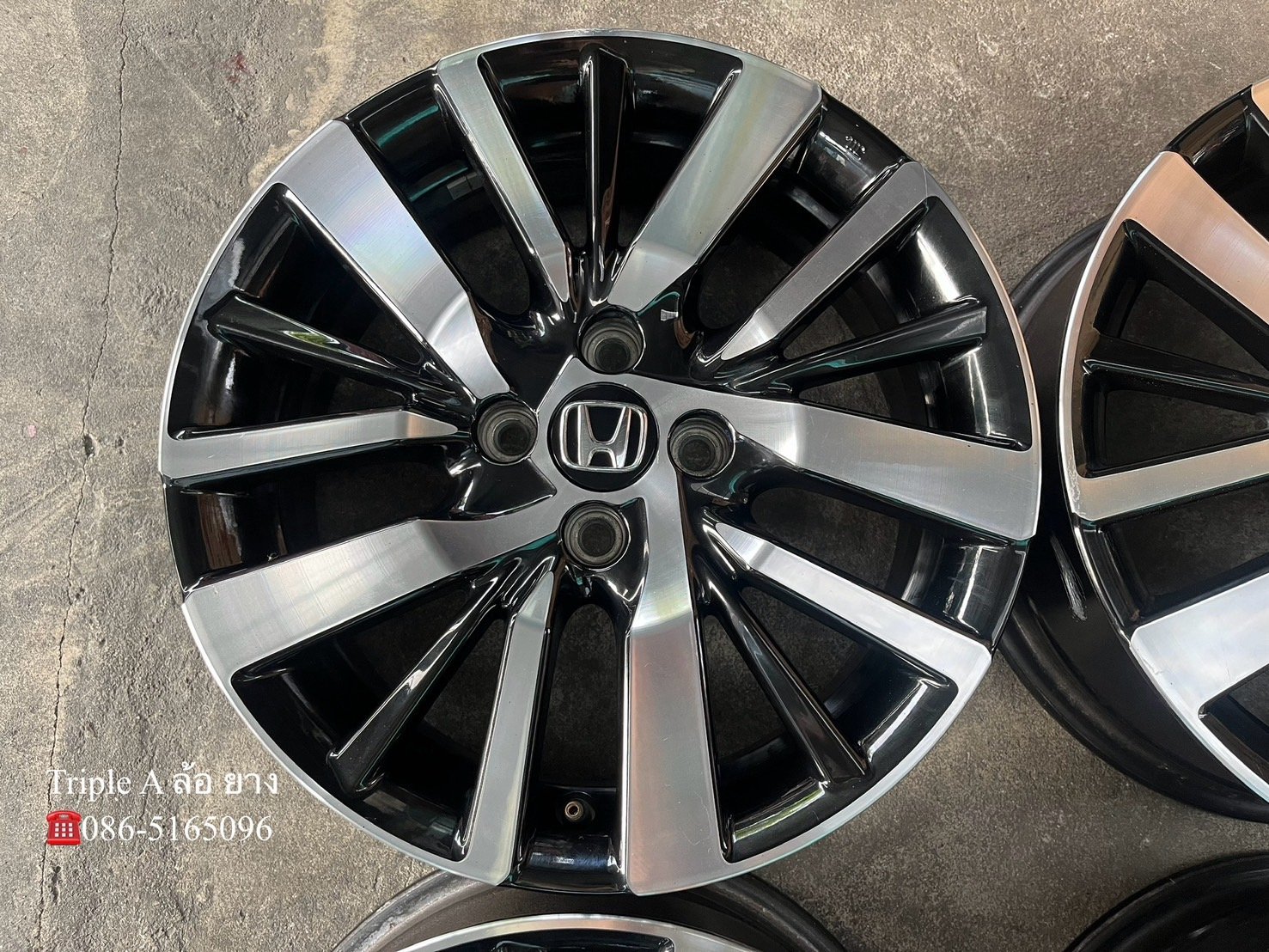 ล้อแม็ก 4รู100 Honda City รุ่นใหม่ ขอบ 16 ดำหน้าเงา