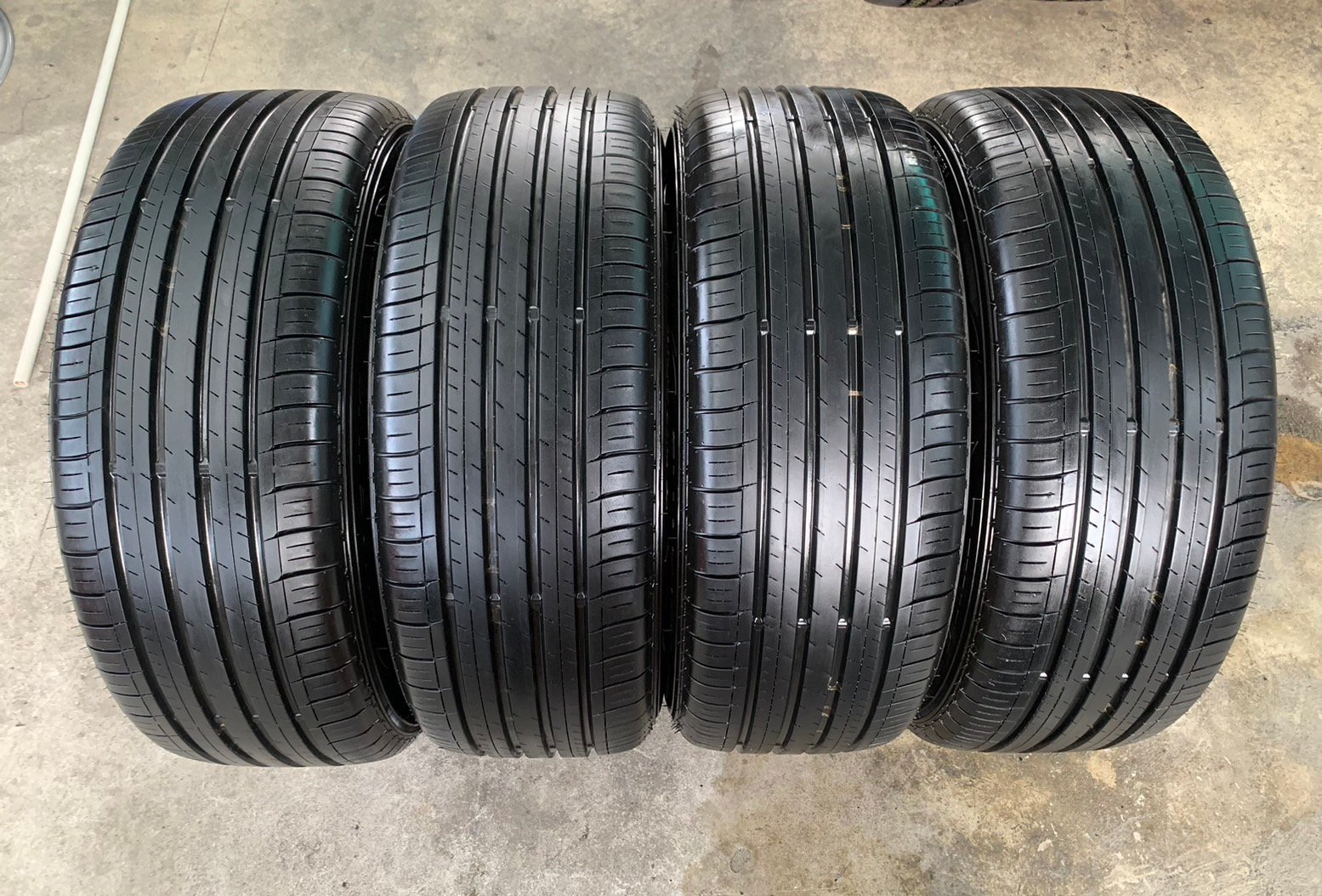 น้องๆป้ายแดง ปี 23 ล้อแม็กพร้อมยาง Honda Civic FE รุ่นใหม่ ขอบ 16 เทาหน้าเงา สวยมาก น้องๆป้ายแดง ปี 23 ล้อแม็กพร้อมยาง Honda Civic FE รุ่นใหม่ ขอบ 16 เทาหน้าเงา สวยมาก