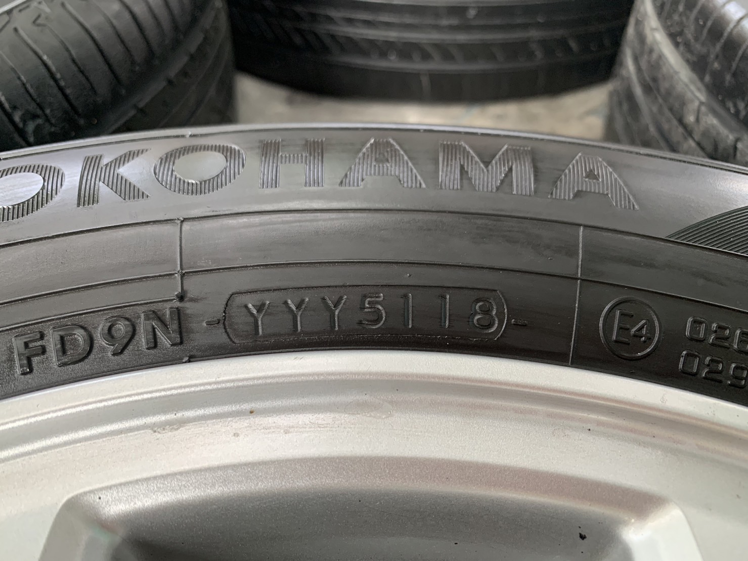 ล้อแม็ก Honda Civic FB ขอบ 15 พร้อมยาง 195-65-15 Yokohama(JAPAN) ปลายปี 18