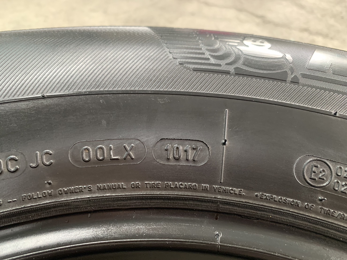 ยาง 265-70-16 Michelin ปี 17 ยาง 265-70-16 Michelin ปี 17