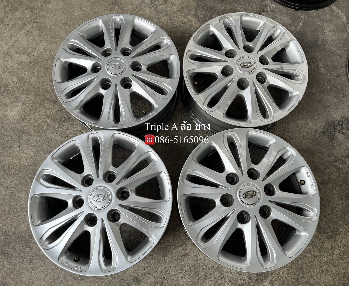 ล้อแม็ก ฮุนได Hyundai H1 ขอบ 16 สีบอร์น ล้อแม็ก ฮุนได Hyundai H1 ขอบ 16 สีบอร์น