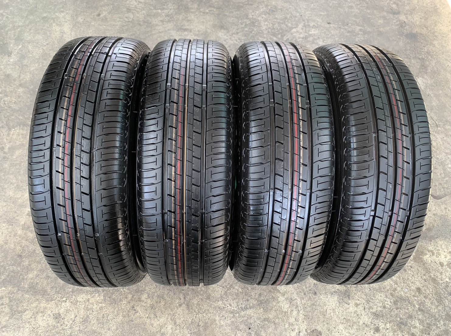 ล้อแม็กป้ายแดง Suzuki Swift รุ่นใหม่ล่าสุด ขอบ 16 พร้อมยางใหม่ป้ายแดง 185-55-16 Bridgestone ปลายปี 22 ล้อแม็กป้ายแดง Suzuki Swift รุ่นใหม่ล่าสุด ขอบ 16 พร้อมยางใหม่ป้ายแดง 185-55-16 Bridgestone ปลายปี 22