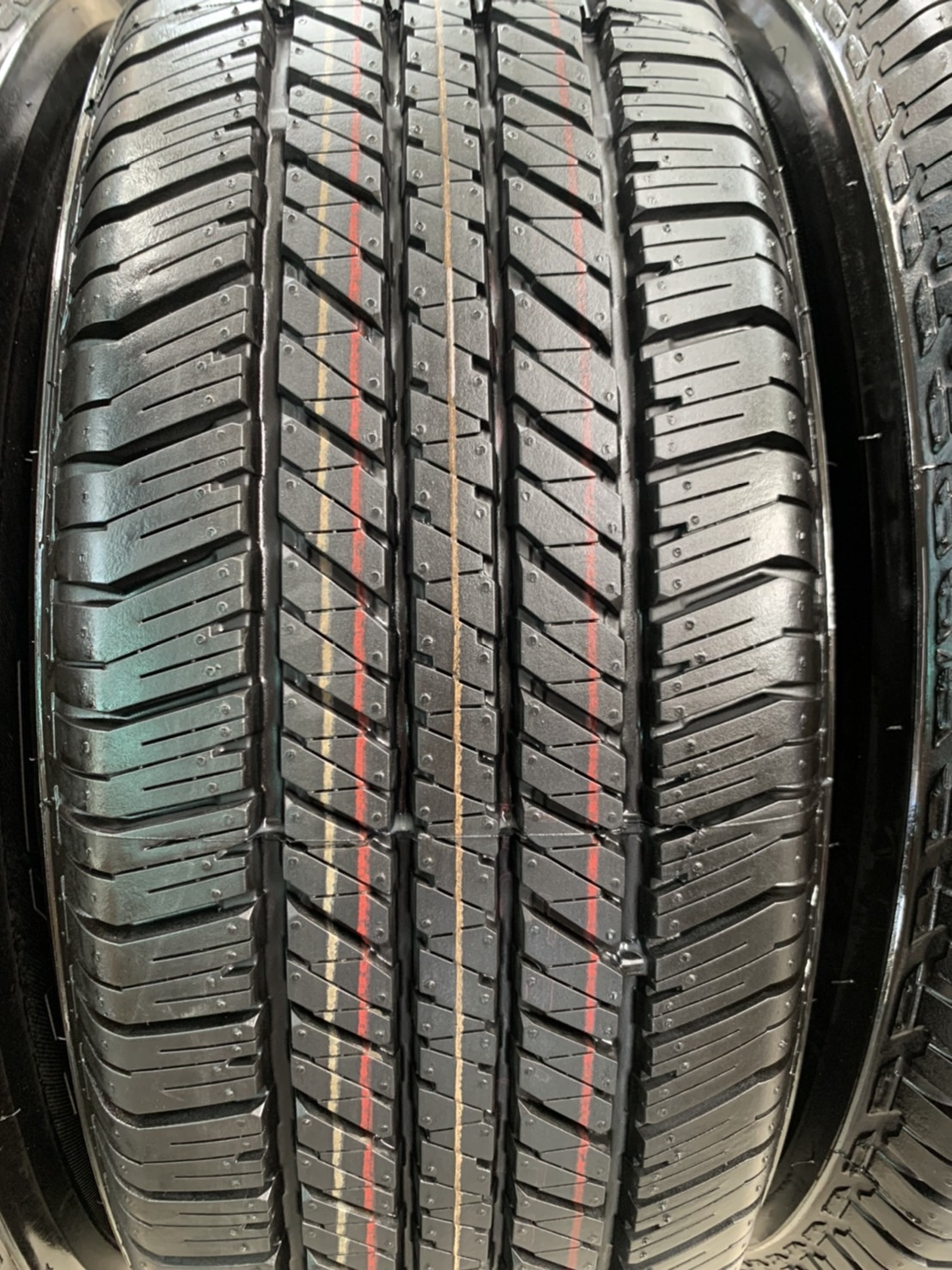 ยางใหม่ป้ายแดง 265-65-17 Bridgestone ปี 22 ใหม่ยกห้าง ถอดจากโชว์รูม