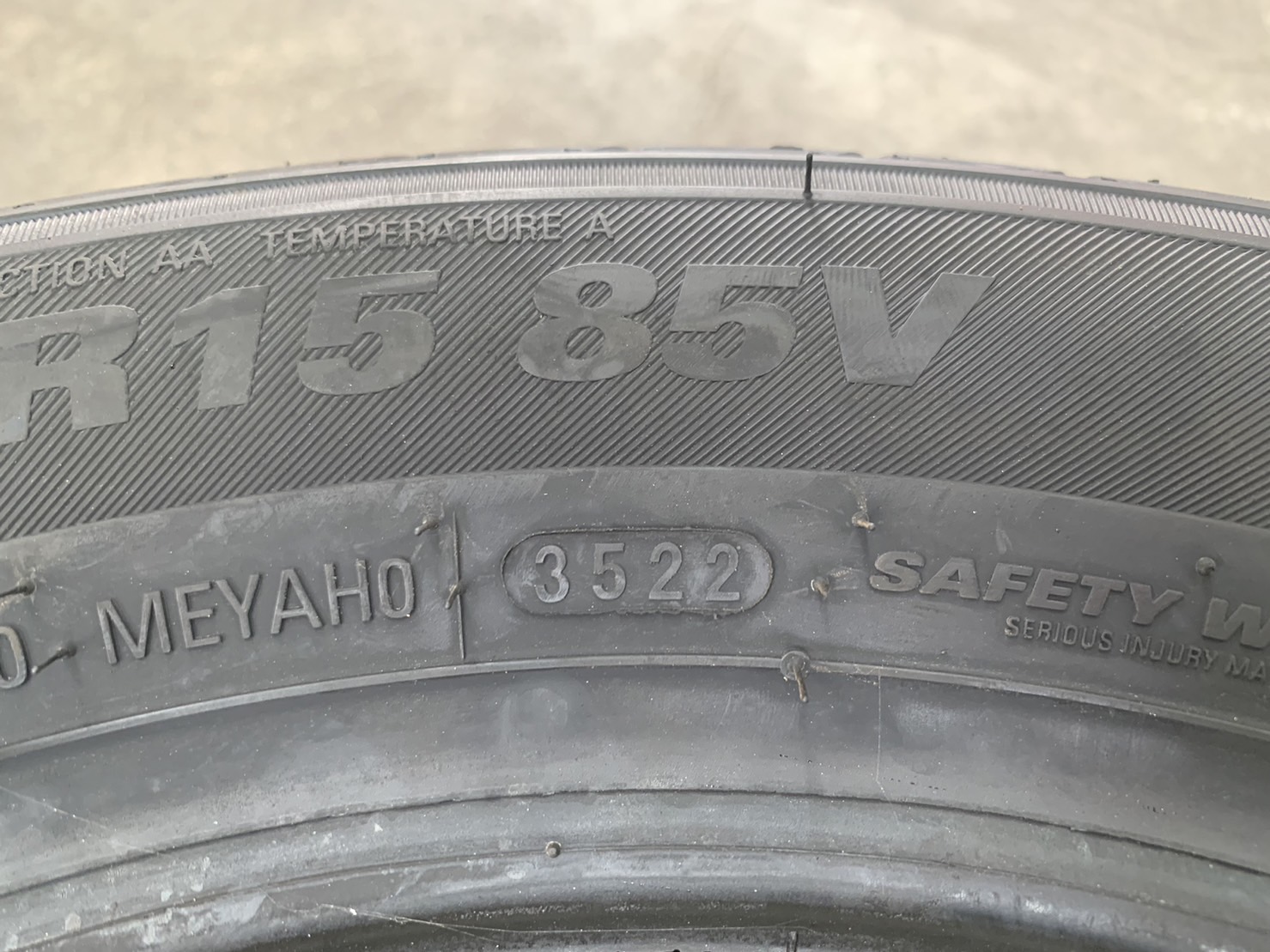 ยางใหม่ 195-55-15 KUMHO ปี 22 ใหม่กริ๊บ