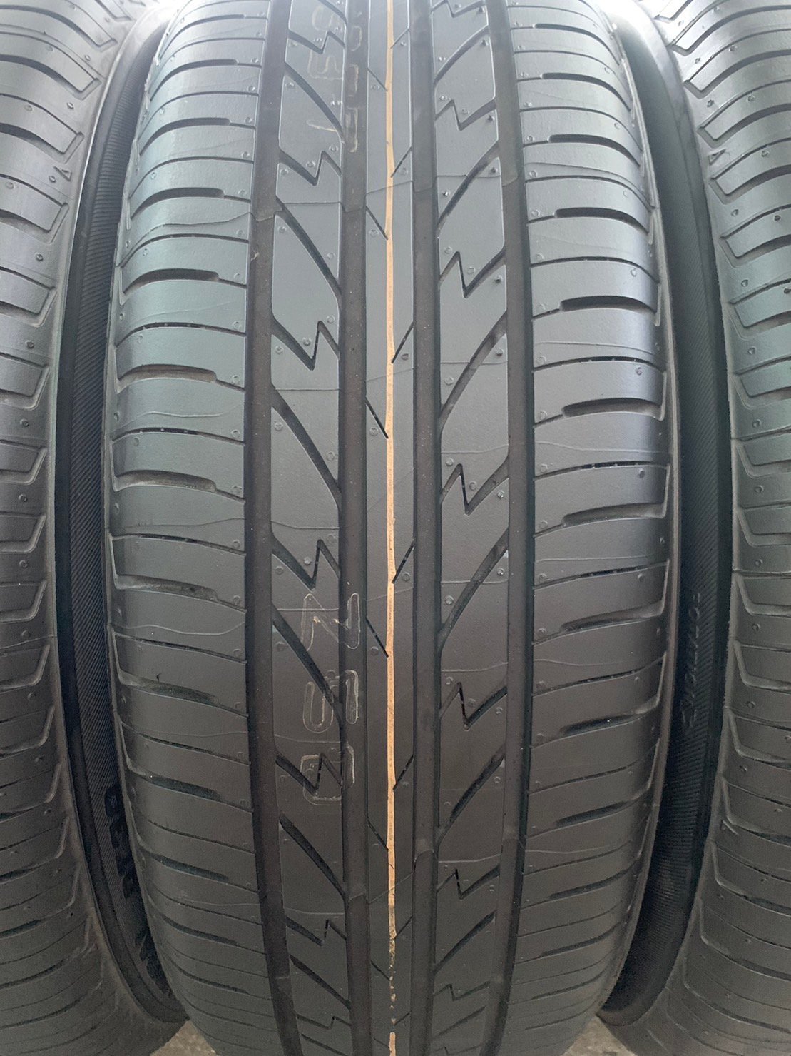 ล้อแม็ก Honda City ก้านคู่ ขอบ 16 ดำหน้าเงา พร้อมยางใหม่ 185-55-16 DAYTON By Bridgestone ปี 23 ล้อแม็ก Honda City ก้านคู่ ขอบ 16 ดำหน้าเงา พร้อมยางใหม่ 185-55-16 DAYTON By Bridgestone ปี 23