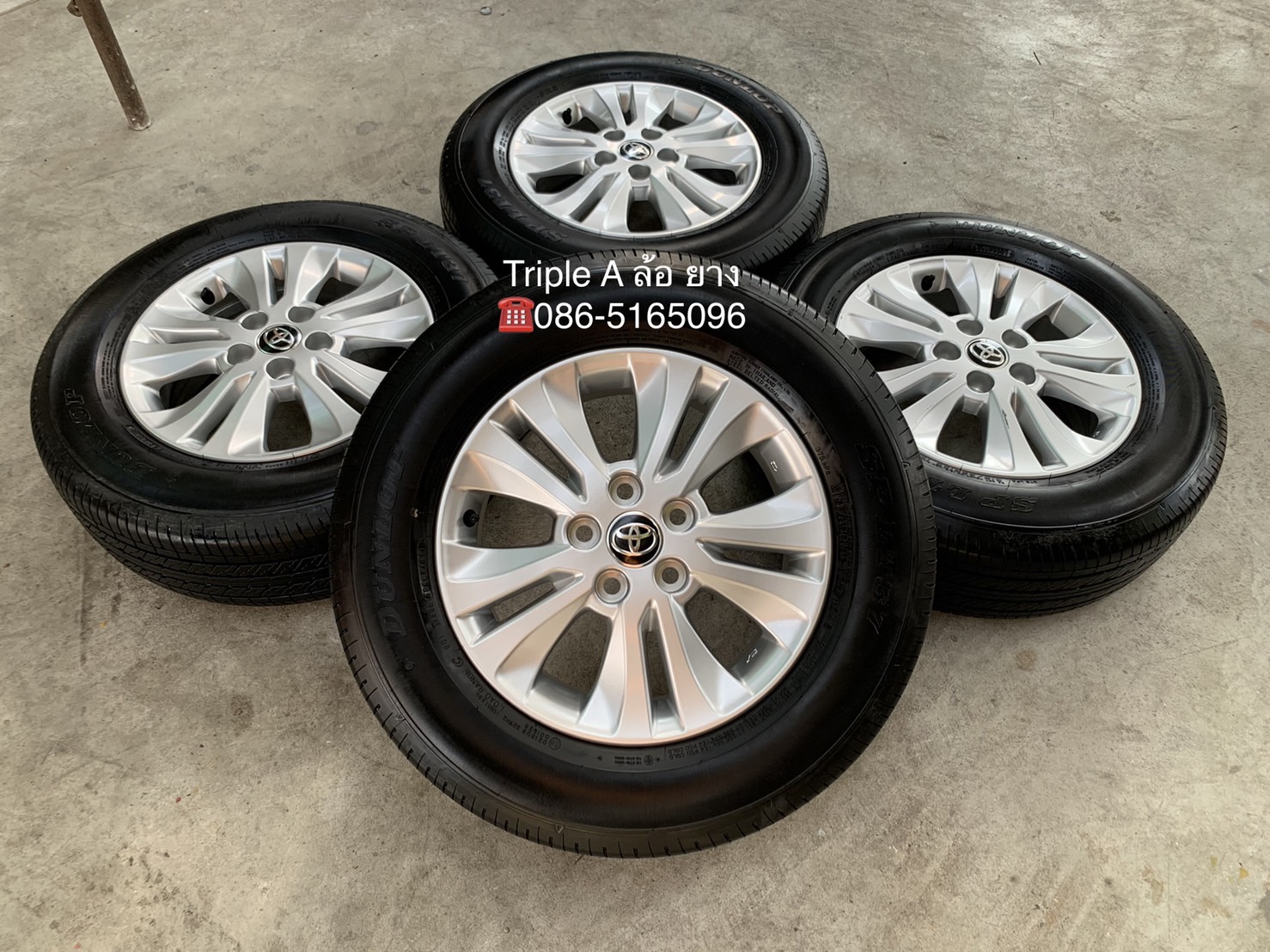 ล้อแม็ก Toyota Revo ขอบ 16 พร้อมยางป้ายแดง 215-65-16 Dunlop ปลายปี 21