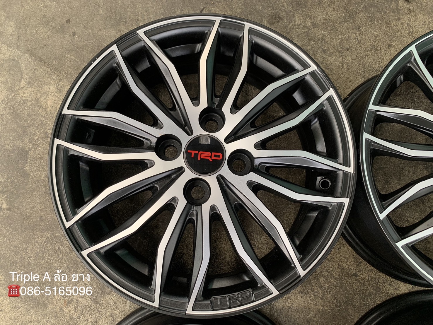ล้อแม็ก Toyota Vios TRDแท้ ขอบ 15 ดำปัดหน้าเงา สวยกริ๊บ ล้อแม็ก Toyota Vios TRDแท้ ขอบ 15 ดำปัดหน้าเงา สวยกริ๊บ