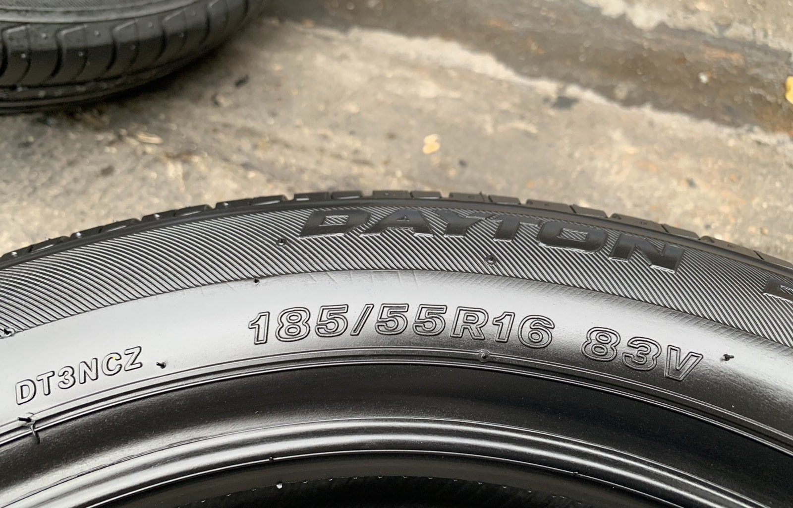ยางใหม่ 185-55-16 DAYTON Bridgestone ปี 22 ใหม่กริ๊บๆ ยางใหม่ 185-55-16 DAYTON Bridgestone ปี 22 ใหม่กริ๊บๆ