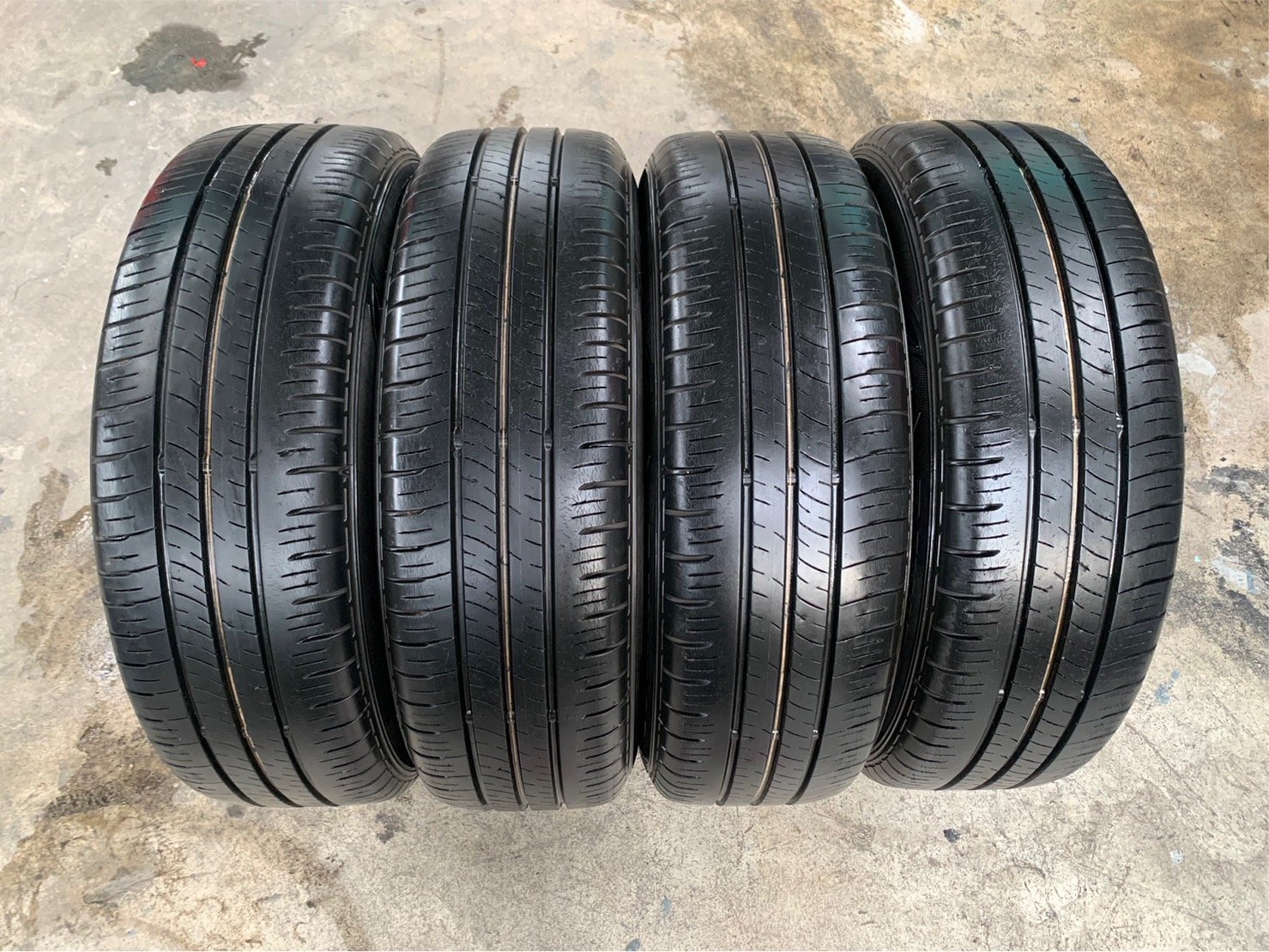 ล้อกระทะ 4รู100 Honda ขอบ 15 พร้อมยาง 185-65-15 Dunlop ปี 18 ล้อกระทะ 4รู100 Honda ขอบ 15 พร้อมยาง 185-65-15 Dunlop ปี 18