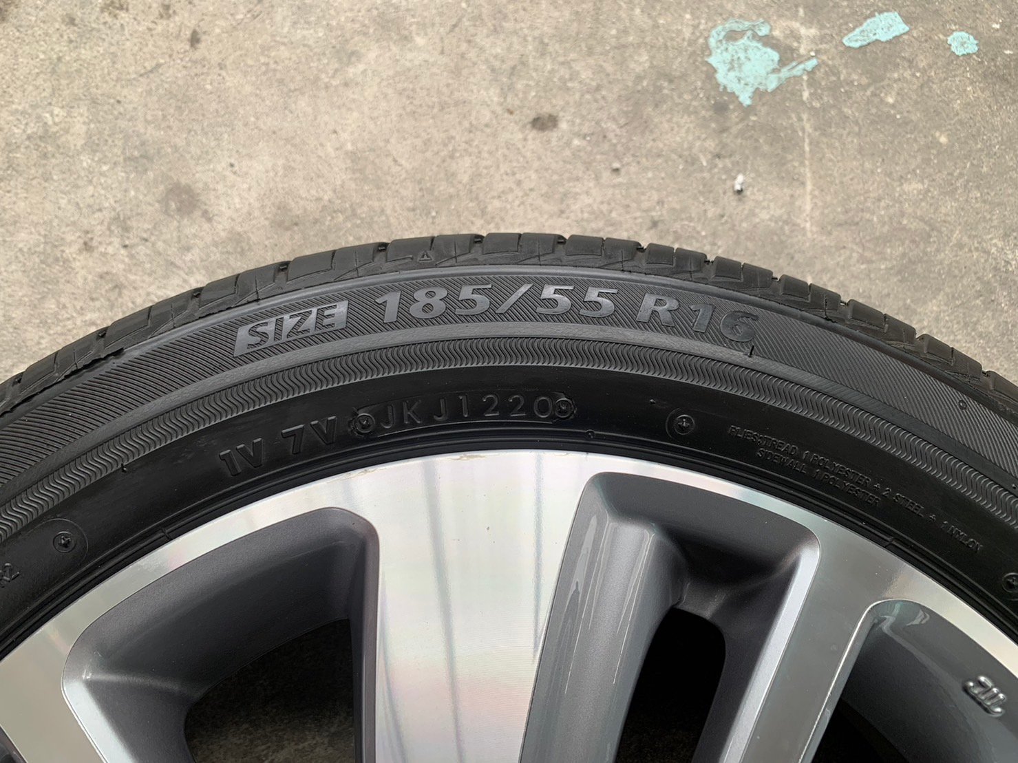 ล้อแม็ก Suzuki Swift รุ่นใหม่ล่าสุด ขอบ 16 พร้อมยาง 185-55-16 Bridgestone ปี 20 ล้อแม็ก Suzuki Swift รุ่นใหม่ล่าสุด ขอบ 16 พร้อมยาง 185-55-16 Bridgestone ปี 20