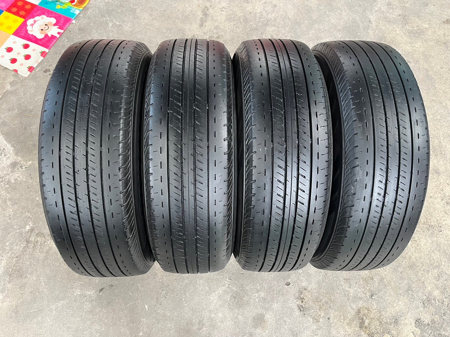 ล้อแม็ก ISUZU D-Max Patinum ขอบ 15 พร้อมยาง 205-70-15 Bridgestone ปี 20 ล้อแม็ก ISUZU D-Max Patinum ขอบ 15 พร้อมยาง 205-70-15 Bridgestone ปี 20