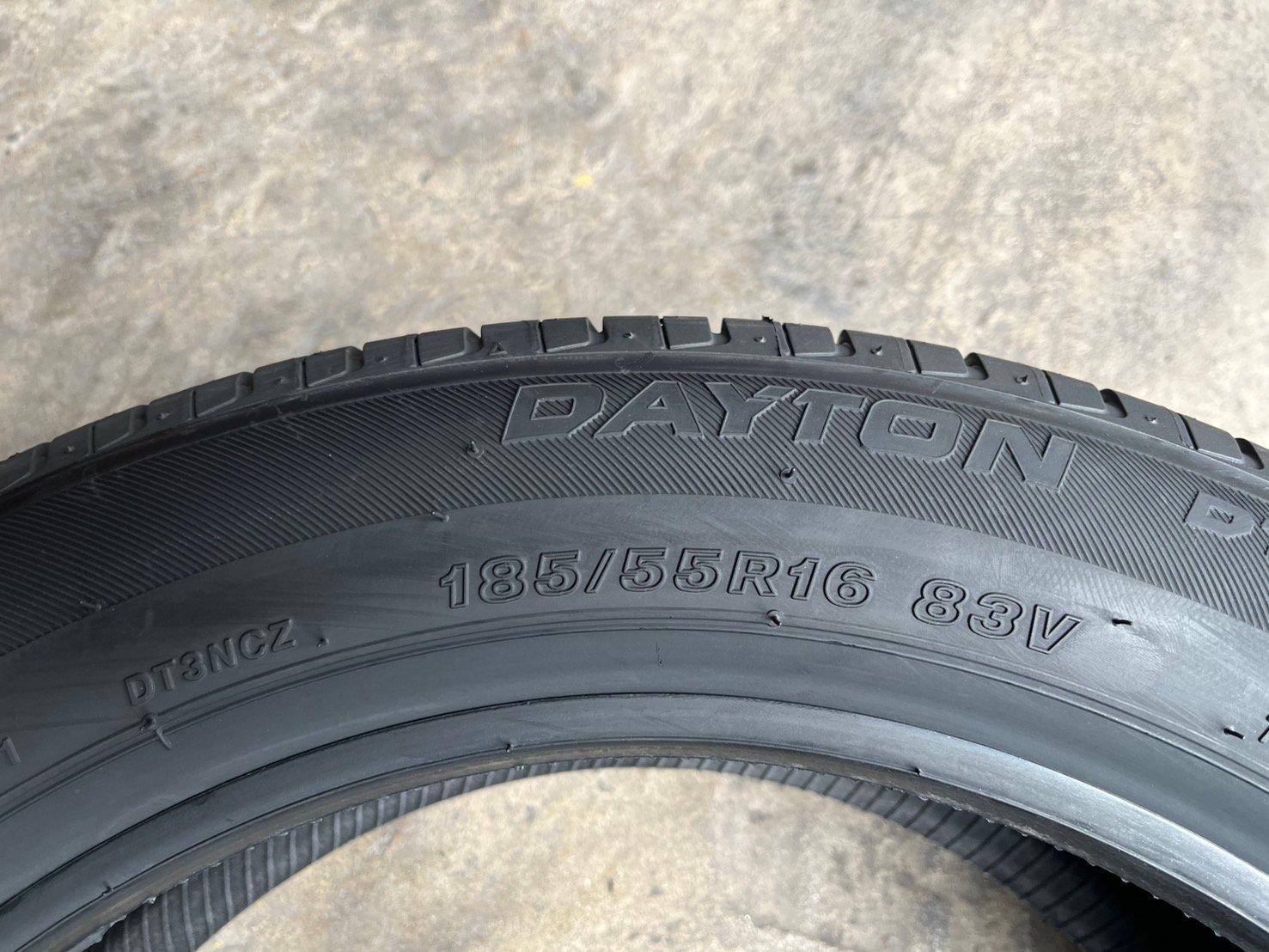 ยางใหม่ 185-55-16 DAYTON By Bridgestone ปี 25 ใหม่กริ๊บๆ ยางใหม่ 185-55-16 DAYTON By Bridgestone ปี 25 ใหม่กริ๊บๆ