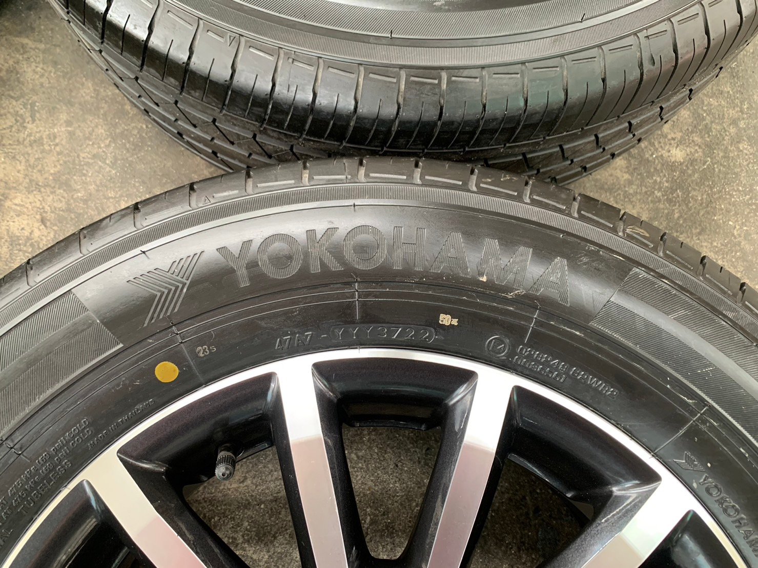 ล้อแม็กพร้อมยางป้ายแดง ISUZU D-Max รุ่นใหม่ล่าสุด ขอบ 16 ดำหน้าเงา สวยกริ๊บ ล้อแม็กพร้อมยางป้ายแดง ISUZU D-Max รุ่นใหม่ล่าสุด ขอบ 16 ดำหน้าเงา สวยกริ๊บ