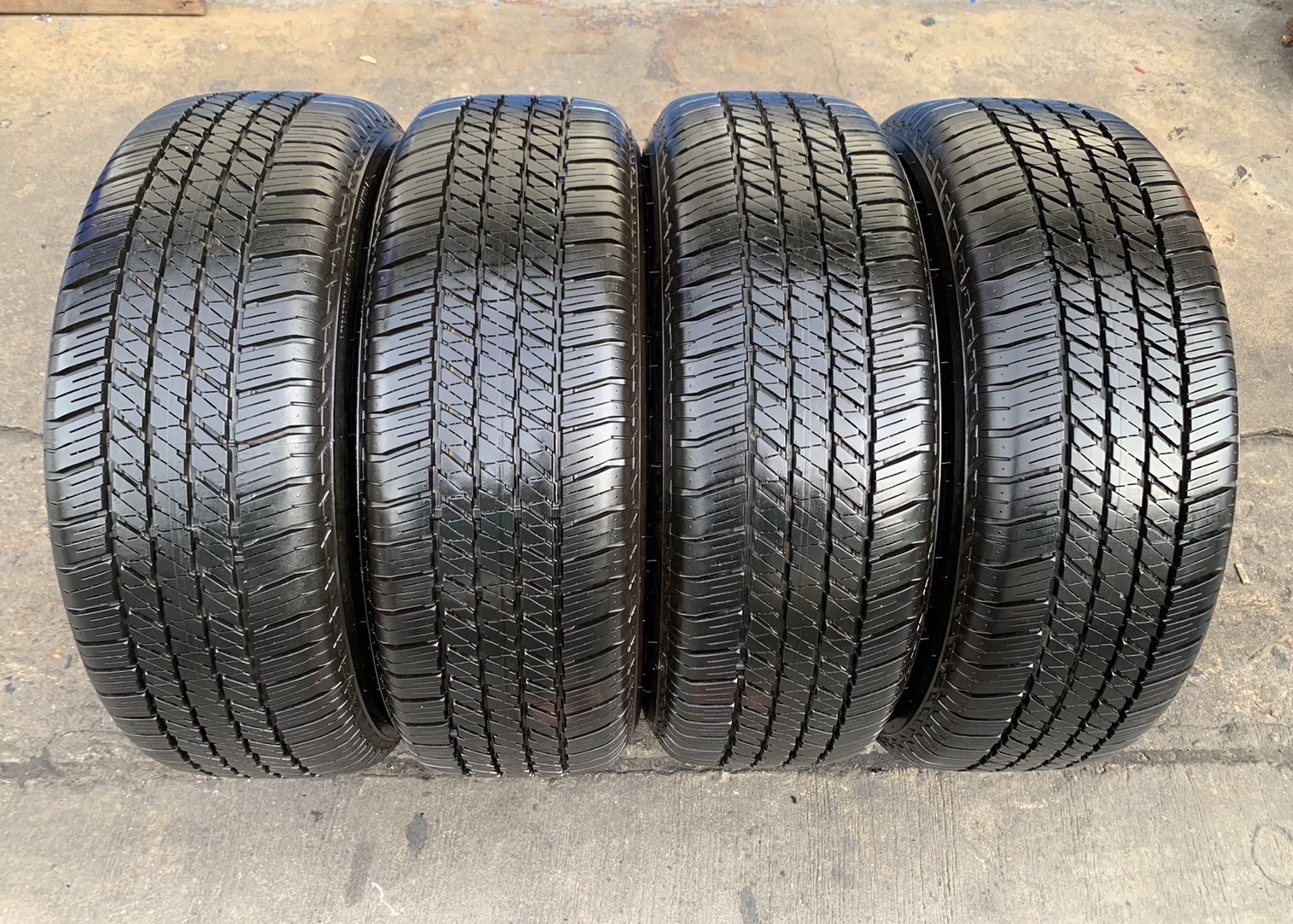 ล้อแม็ก Mazda BT50 รุ่นใหม่ล่าสุด ขอบ 18 พร้อมยาง 265-60-18 Bridgestone ปลายปี 20 ล้อแม็ก Mazda BT50 รุ่นใหม่ล่าสุด ขอบ 18 พร้อมยาง 265-60-18 Bridgestone ปลายปี 20
