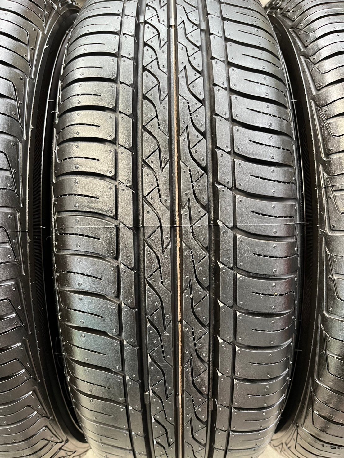 ล้อแม็กป้ายแดง Honda City SV รุ่นใหม่ล่าสุด ขอบ 15 เทาหน้าเงา พร้อมยางใหม่ป้ายแดง 185-60-15 Maxxis ปลายปี 24