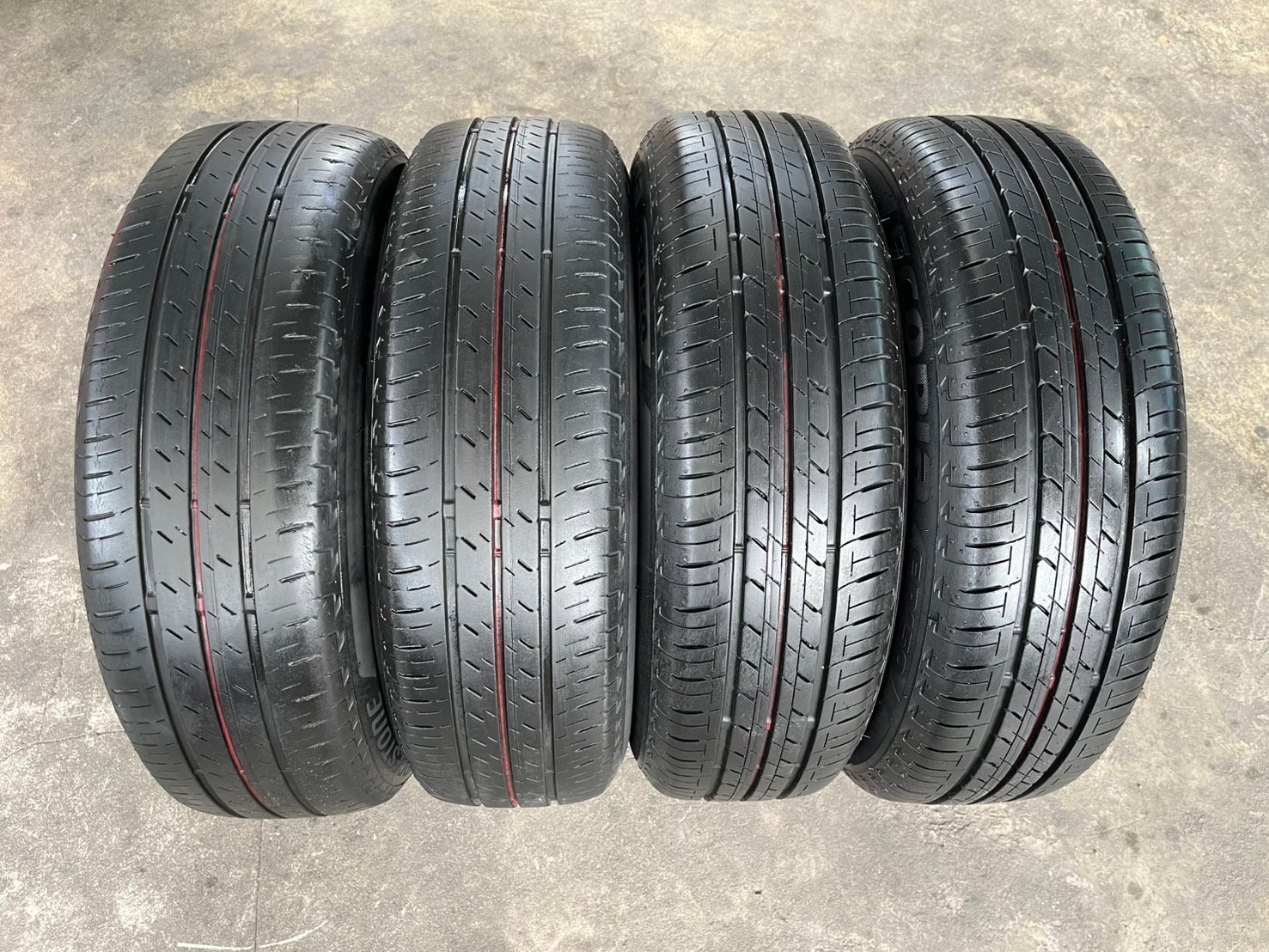 ล้อแม็ก Honda Jazz GK ขอบ 15 แถมยาง 175-65-15 Bridgestone ปลายปี 20 ล้อแม็ก Honda Jazz GK ขอบ 15 แถมยาง 175-65-15 Bridgestone ปลายปี 20