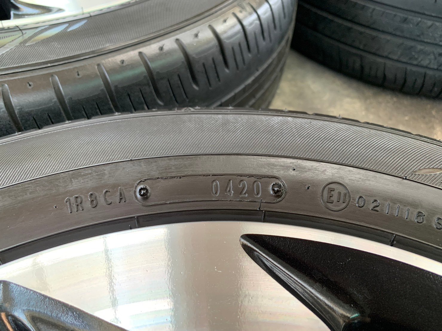 ล้อแม็ก Honda Mobilio ขอบ 15 ดำหน้าเงา พร้อมยาง 185-60-15 Dunlop ปี 20 ล้อแม็ก Honda Mobilio ขอบ 15 ดำหน้าเงา พร้อมยาง 185-60-15 Dunlop ปี 20