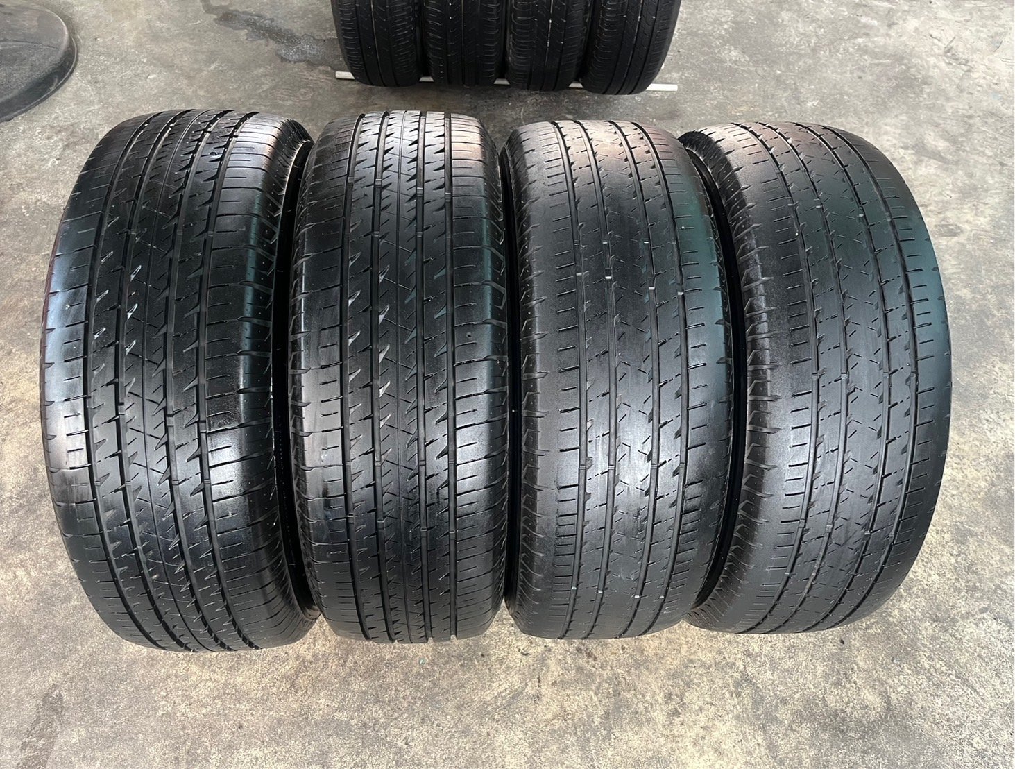 ล้อแม็กป้ายแดง Toyota Revo Z Edition GR Sport ขอบ 17 แถมยาง 235-60-17 Firestone ปี 19