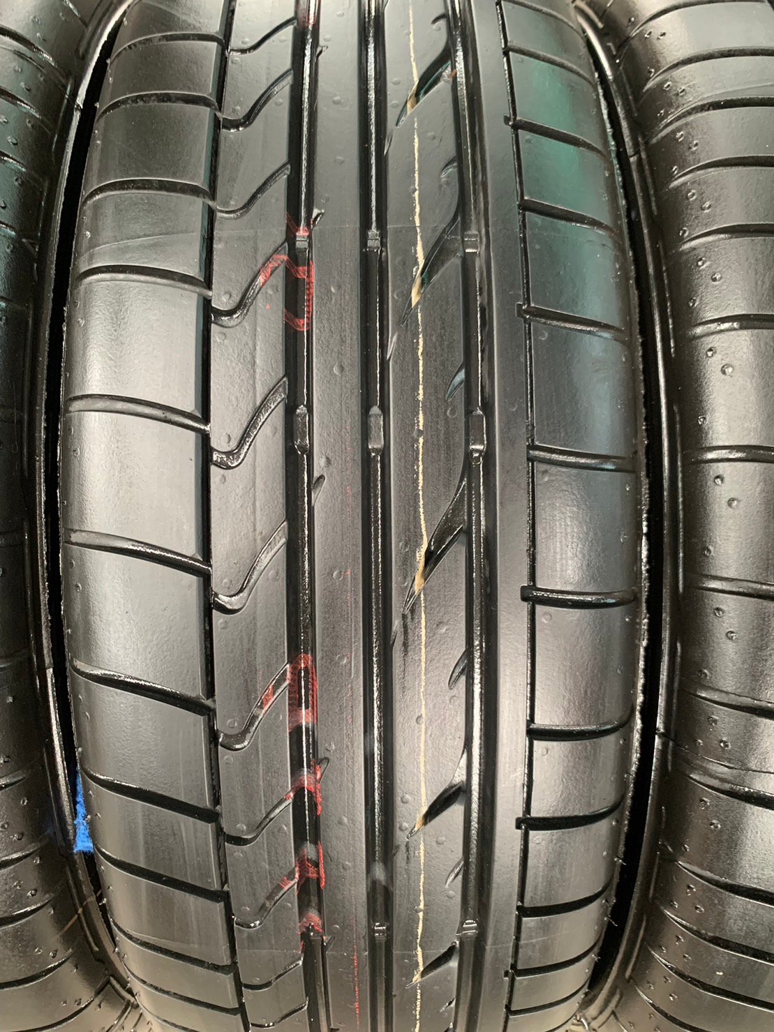 ล้อแม็กป้ายแดง Mitsu Mirage รุ่นใหม่ ขอบ 15 ดำหน้าเงา พร้อมยางป้ายแดง 175-55-15 Bridgestone ปี 23 ล้อแม็กป้ายแดง Mitsu Mirage รุ่นใหม่ ขอบ 15 ดำหน้าเงา พร้อมยางป้ายแดง 175-55-15 Bridgestone ปี 23
