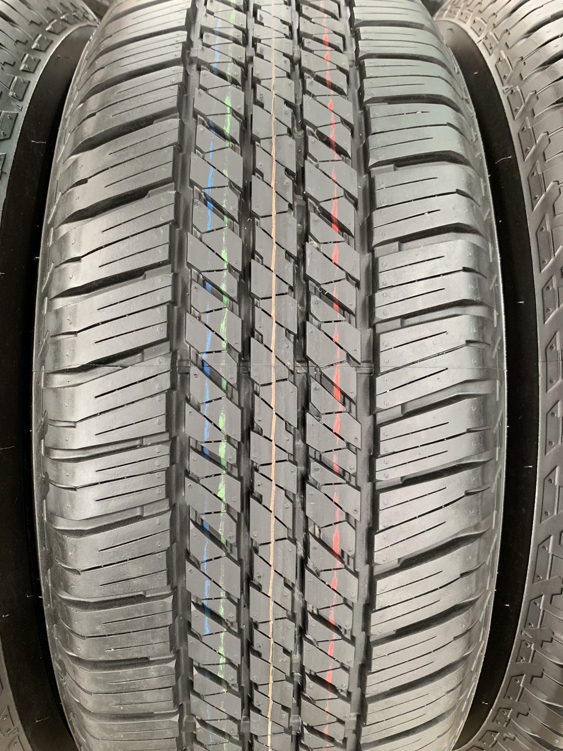 ล้อแม็กป้ายแดง Toyota Revo รุ่นใหม่ล่าสุด ขอบ 18 ดำหน้าเงา พร้อมยางใหม่ป้ายแดง 265-60-18 Bridgestone ปลายปี 22 ล้อแม็กป้ายแดง Toyota Revo รุ่นใหม่ล่าสุด ขอบ 18 ดำหน้าเงา พร้อมยางใหม่ป้ายแดง 265-60-18 Bridgestone ปลายปี 22