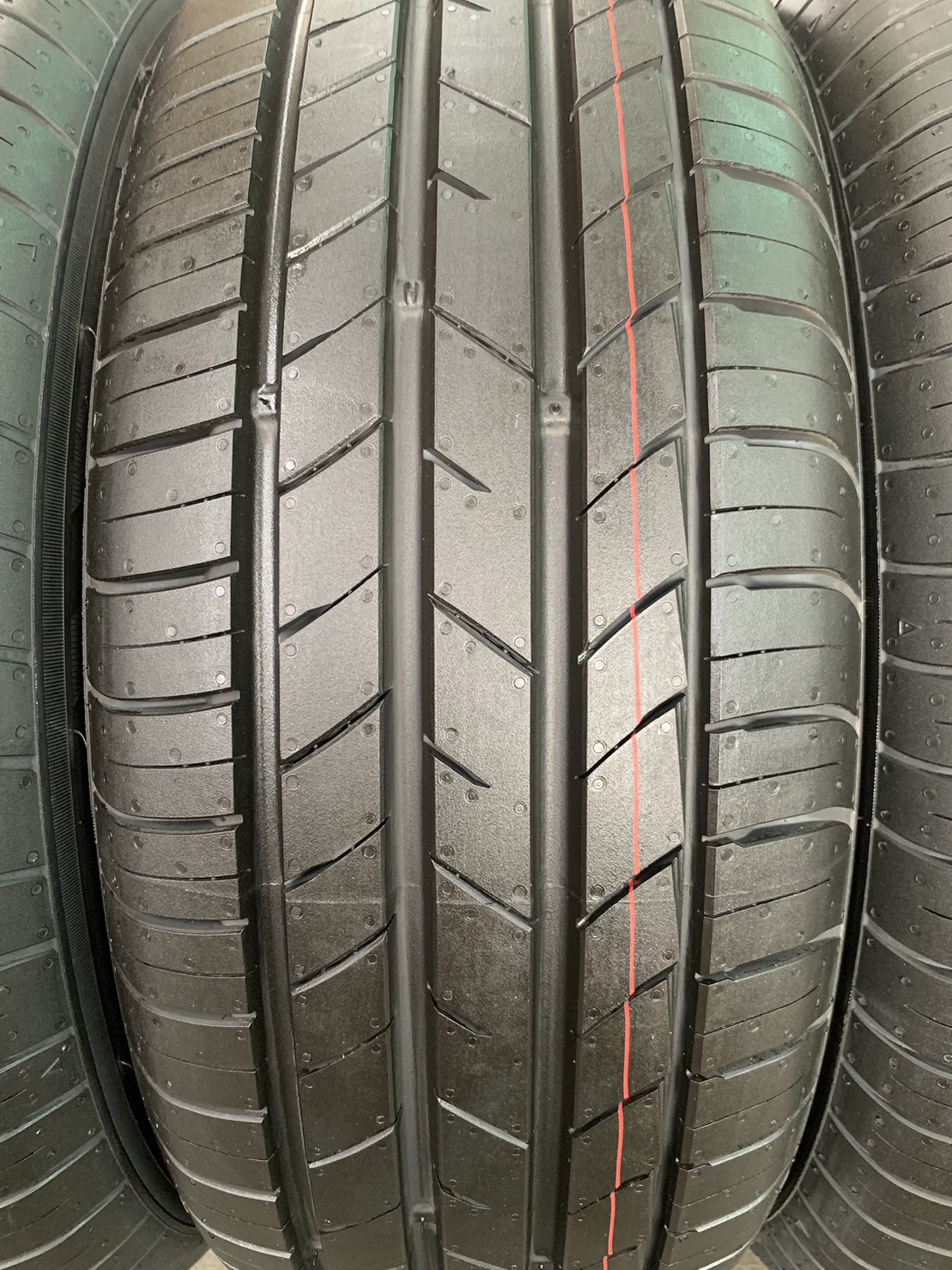 ยางใหม่ 195-55-15 KUMHO ปี 22 ใหม่กริ๊บ