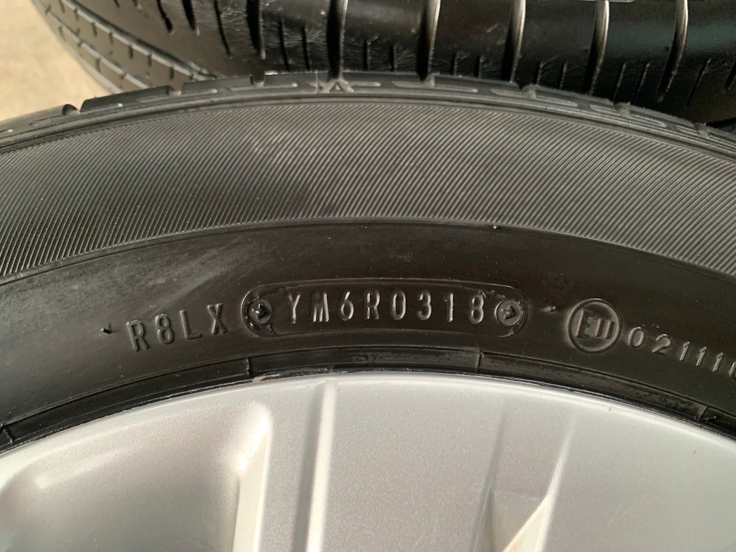 ล้อกระทะ 4รู100 Honda ขอบ 15 พร้อมยาง 185-65-15 Dunlop ปี 18 ล้อกระทะ 4รู100 Honda ขอบ 15 พร้อมยาง 185-65-15 Dunlop ปี 18