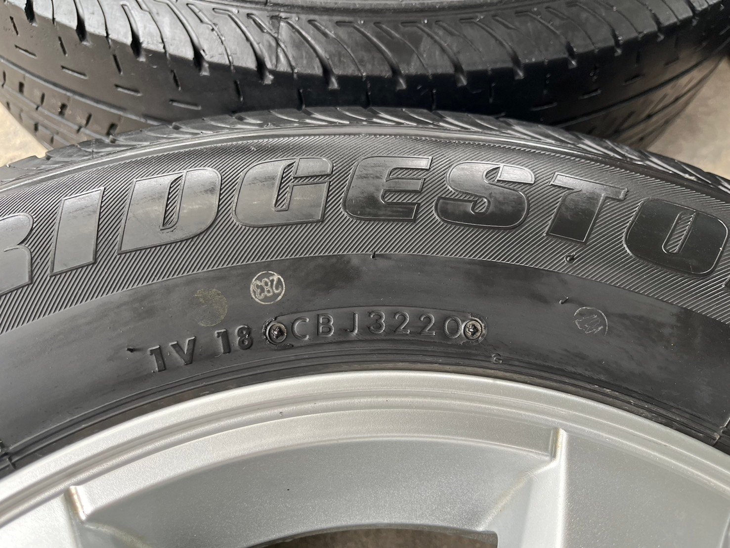 ล้อแม็ก ISUZU D-Max Patinum ขอบ 15 พร้อมยาง 215-70-15 Bridgestone ปี 20 ล้อแม็ก ISUZU D-Max Patinum ขอบ 15 พร้อมยาง 215-70-15 Bridgestone ปี 20
