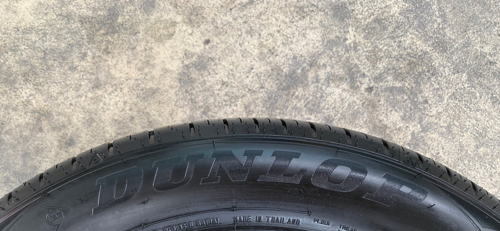 ล้อแม็กป้ายแดง Toyota Yaris Ativ รุ่นใหม่ ขอบ 16 ดำหน้าเงา พร้อมยางใหม่ป้ายแดง 195-60-16 Dunlop ปี 23 ล้อแม็กป้ายแดง Toyota Yaris Ativ รุ่นใหม่ ขอบ 16 ดำหน้าเงา พร้อมยางใหม่ป้ายแดง 195-60-16 Dunlop ปี 23