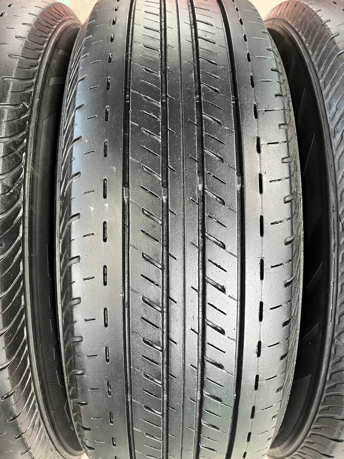 ล้อแม็ก ISUZU D-Max Patinum ขอบ 15 พร้อมยาง 205-70-15 Bridgestone ปี 20