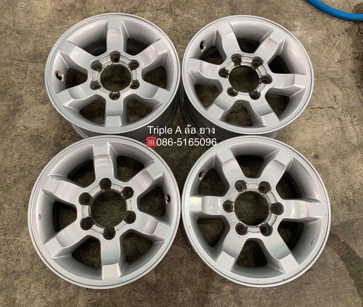 ล้อแม็ก Nissan Frontier ขอบ 15 สภาพดี