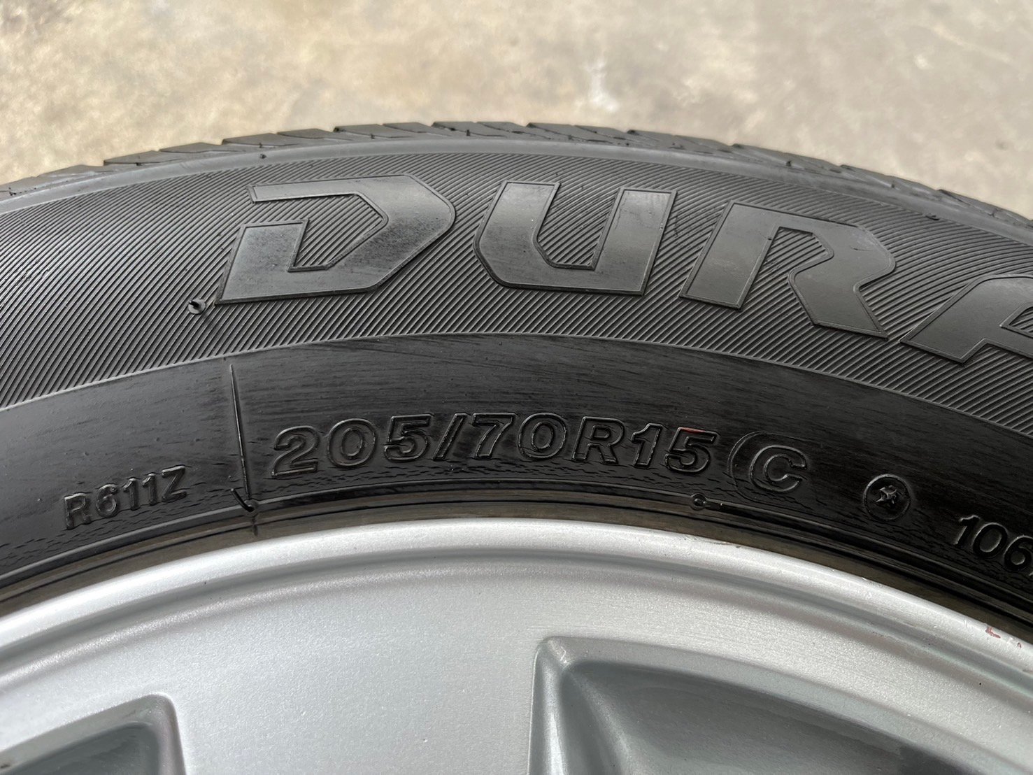 ล้อแม็ก 5รู114 Mitsu Triton ขอบ 15 แถมยาง 205-70-15 Bridgestone ล้อแม็ก 5รู114 Mitsu Triton ขอบ 15 แถมยาง 205-70-15 Bridgestone