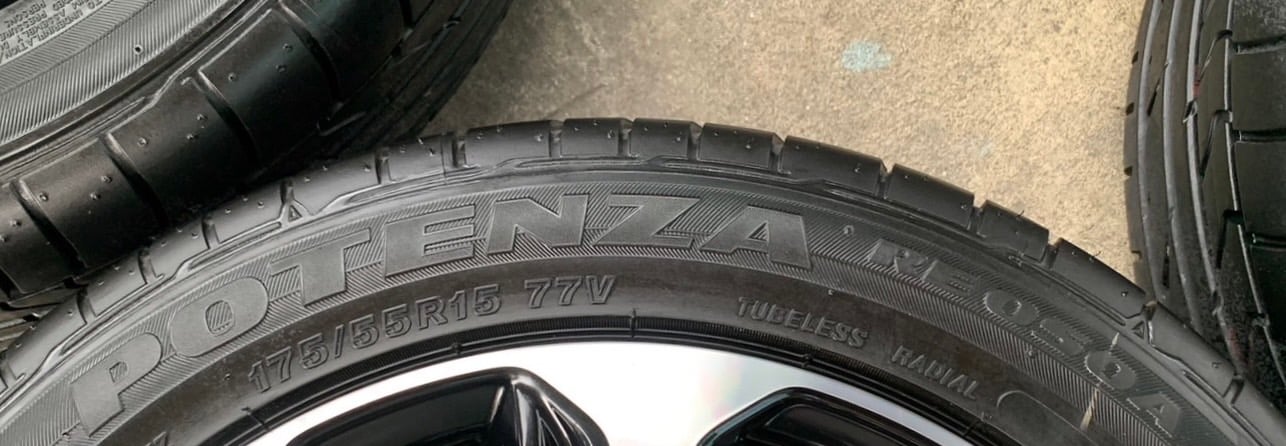 ยางป้ายแดง 175-55-15 Bridgestone ปี 23 ยางป้ายแดง 175-55-15 Bridgestone ปี 23