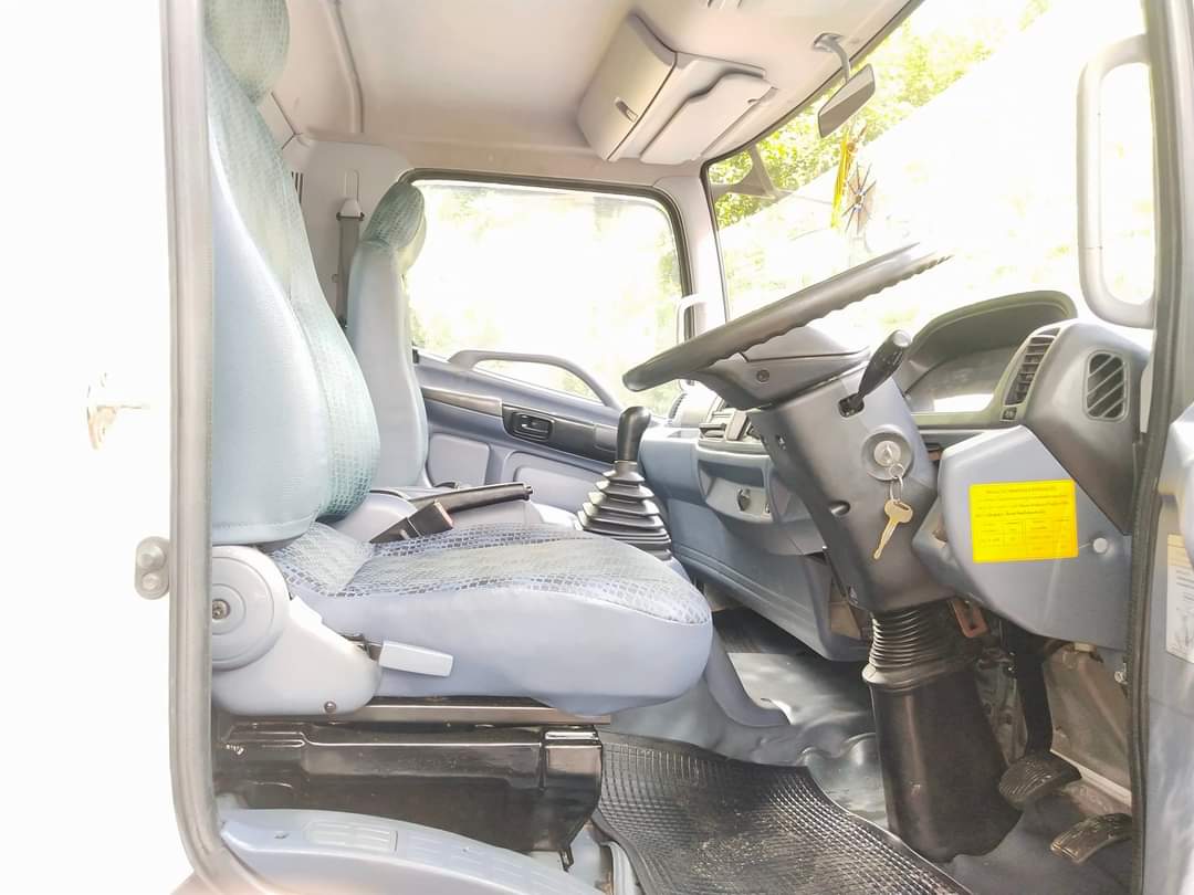 ขายค่ะ HINO FC9J  175 แรงม้า ปี2551  ตู้บรรทุก ยาว  5.50ม.(ใช้กระบะมีเปลี่ยนให้นะคะ)