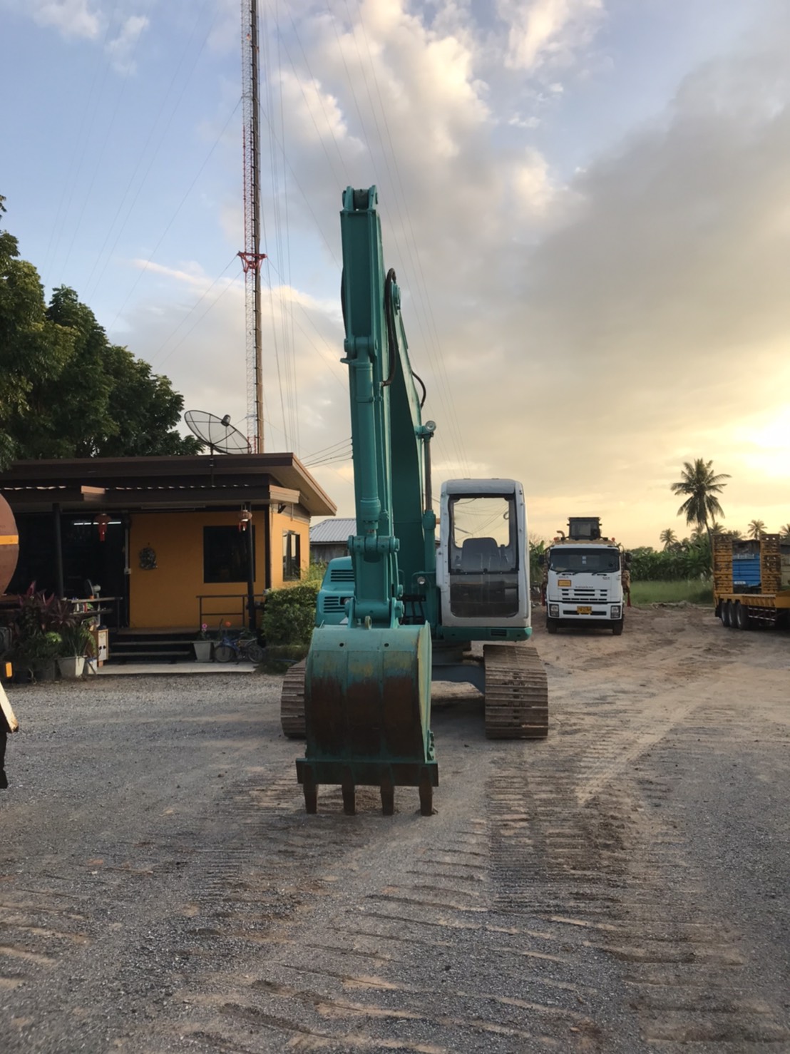 ขายด่วน!!แบคโฮKobelco sk120 mark5 รถสวย ไฟฟ้าครบ เอกสารใบแจ้งจำหน่าย ราคามิตรภาพ ขายด่วน!!แบคโฮKobelco sk120 mark5 รถสวย ไฟฟ้าครบ เอกสารใบแจ้งจำหน่าย ราคามิตรภาพ