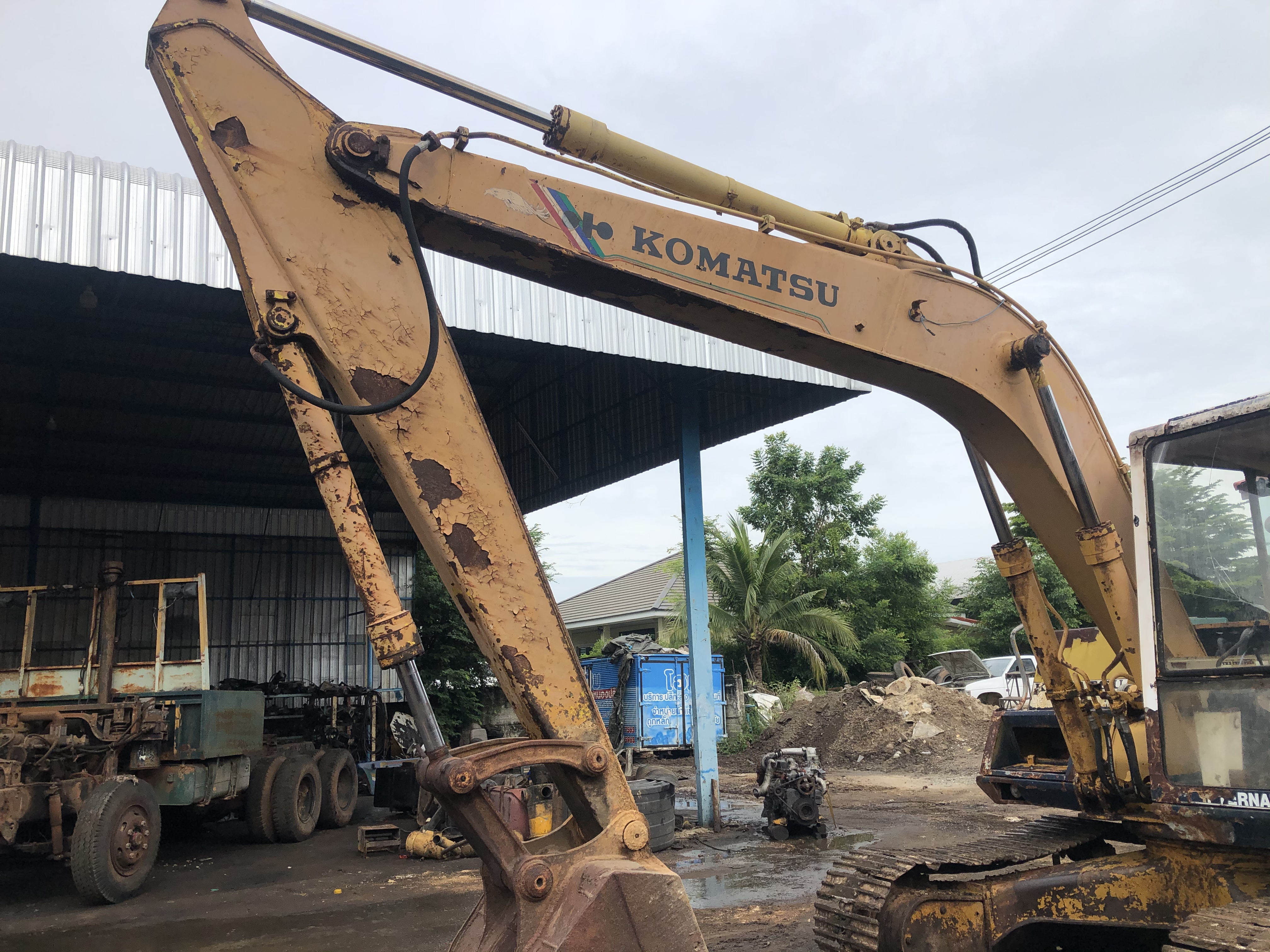 ขายคับ KOMATSU PC 120-3 เครื่องปั้มดี ขายคับ KOMATSU PC 120-3 เครื่องปั้มดี