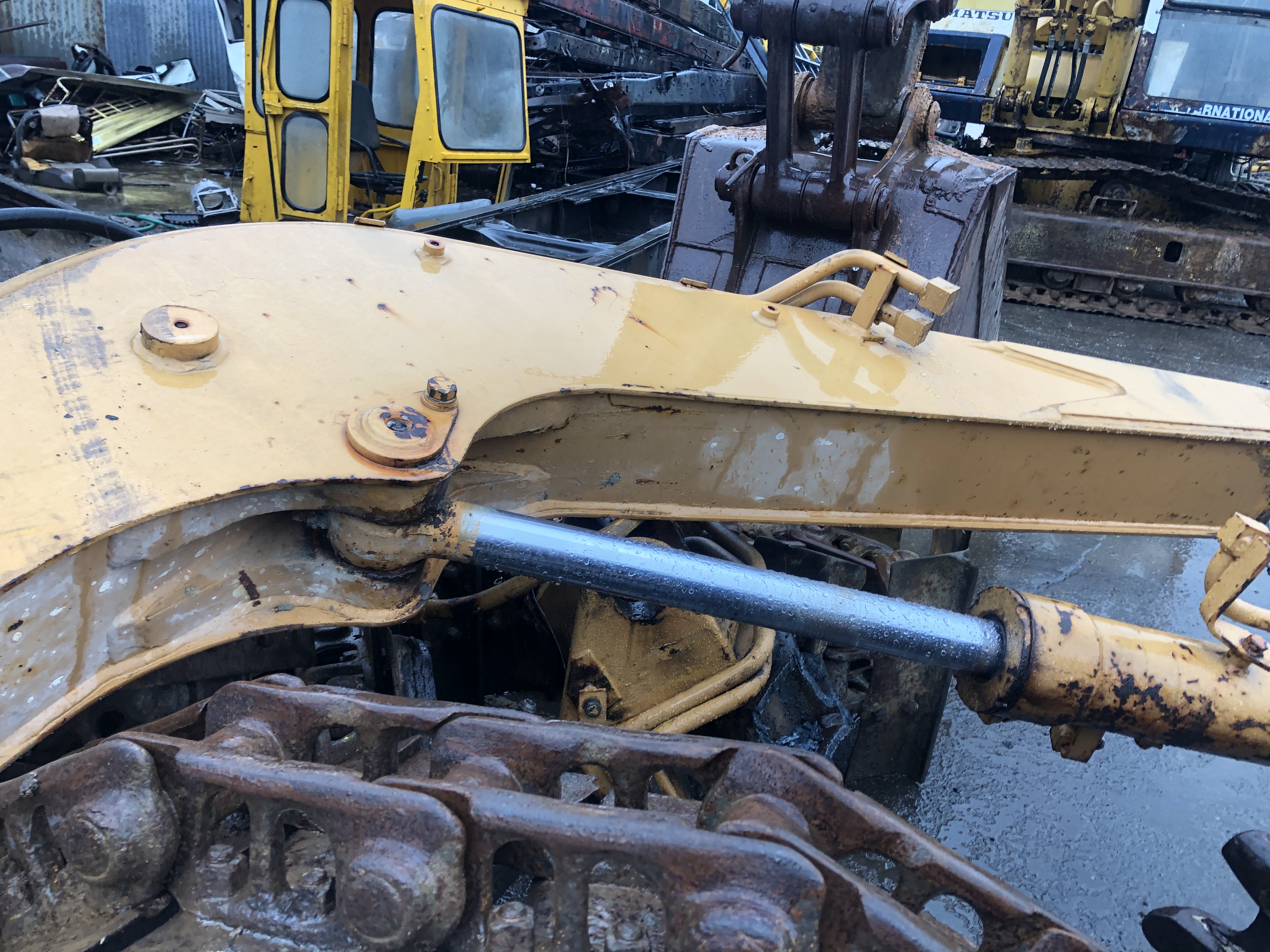 ขายคับ ยกชุด30000฿ บูมอาม กระบอก บุ้งกี๋ KOMATSU PC40-1 เก่านอก ขายคับ ยกชุด30000฿ บูมอาม กระบอก บุ้งกี๋ KOMATSU PC40-1 เก่านอก
