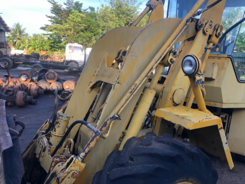 รถตัก1คิว KOMATSU WR8-1 รถตัก1คิว KOMATSU WR8-1