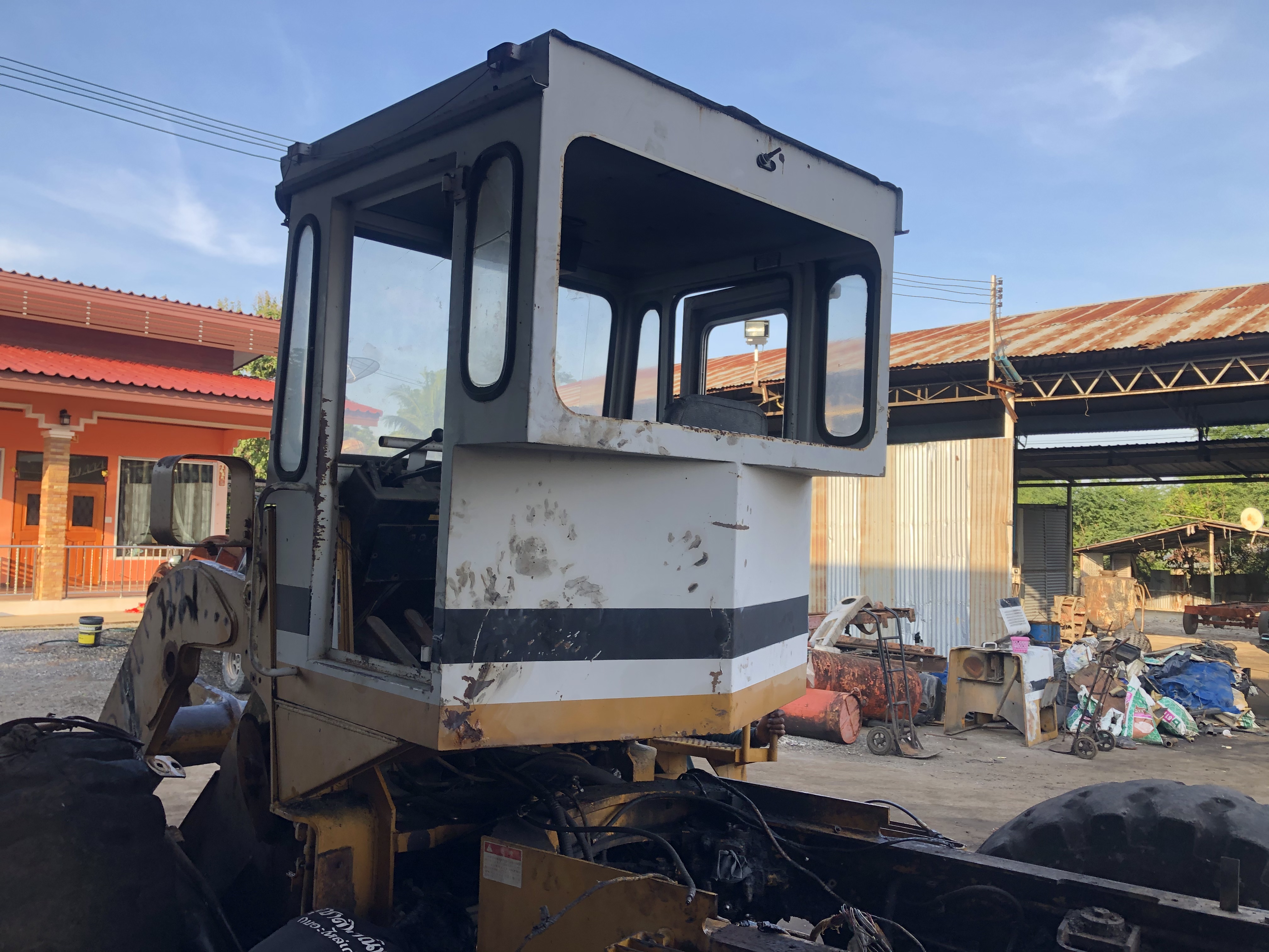 ขายหัวเก๋ง รถตักKOMATSU 530B หัวไม่ผุ