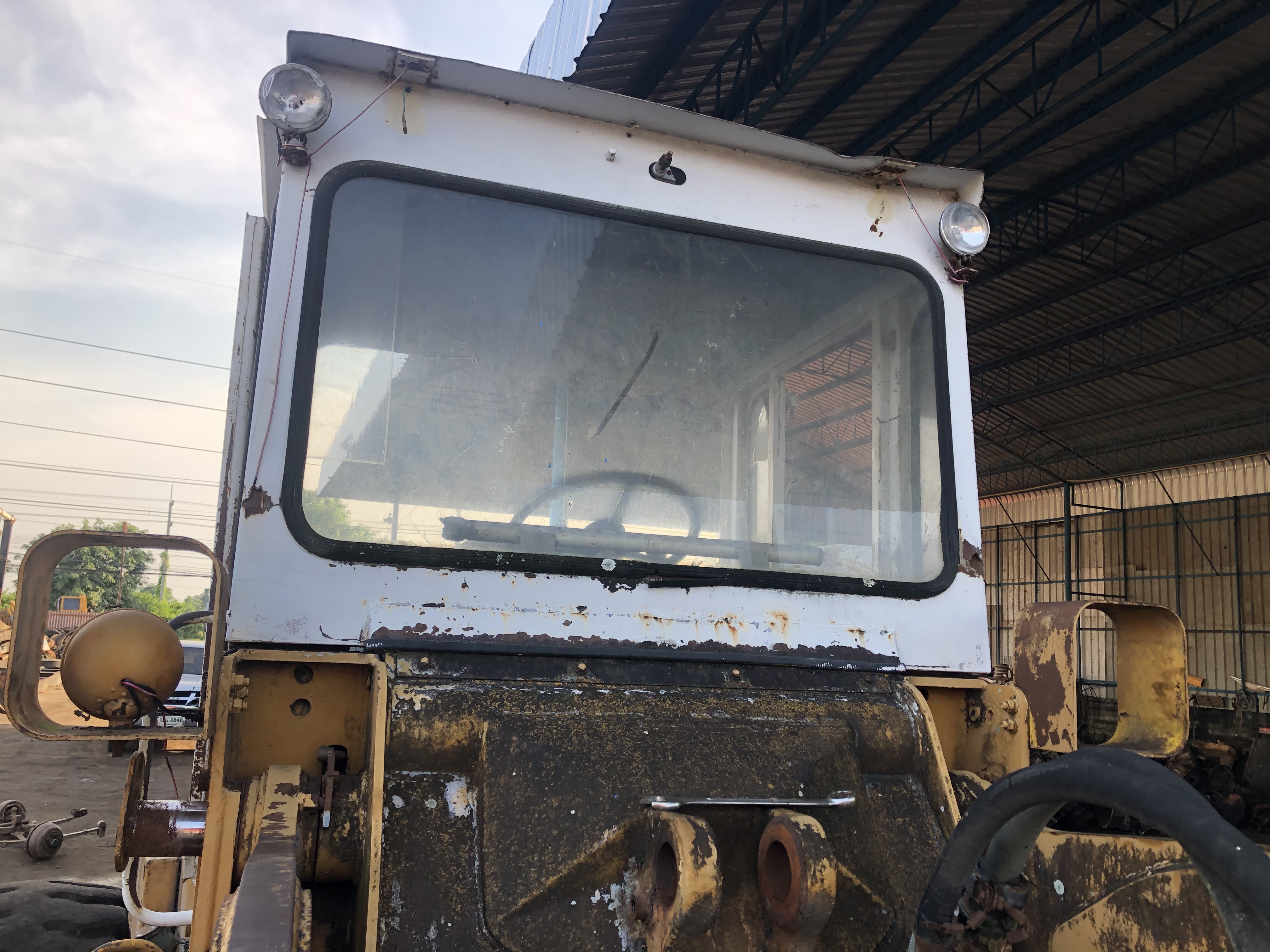 ขายหัวเก๋ง รถตักKOMATSU 530B หัวไม่ผุ