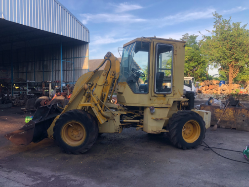 รถตัก1คิว KOMATSU WR8-1 รถตัก1คิว KOMATSU WR8-1