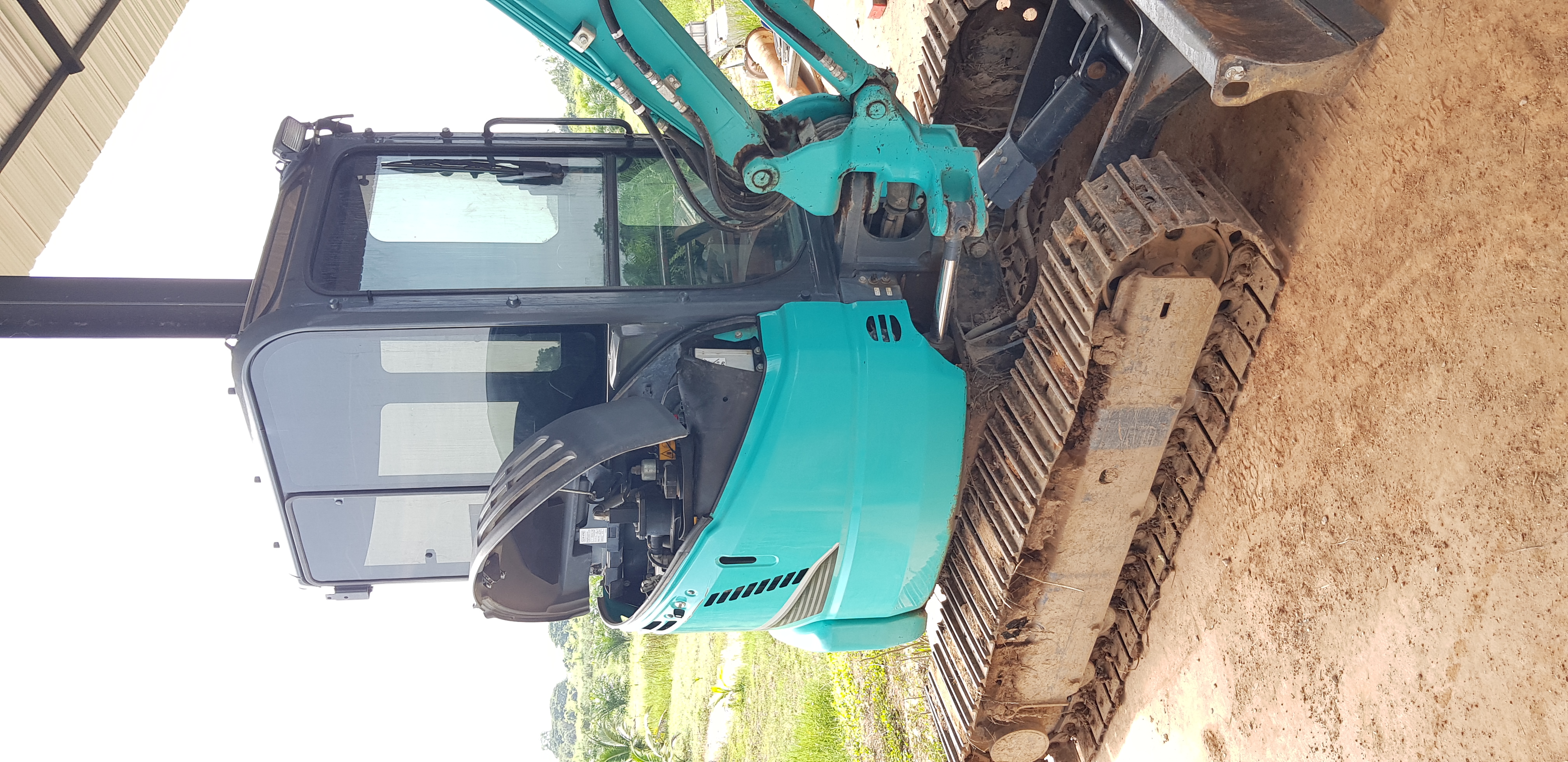 ขาย KOBELCO SL35 SR 1110ชั่วโมง ขาย KOBELCO SL35 SR 1110ชั่วโมง