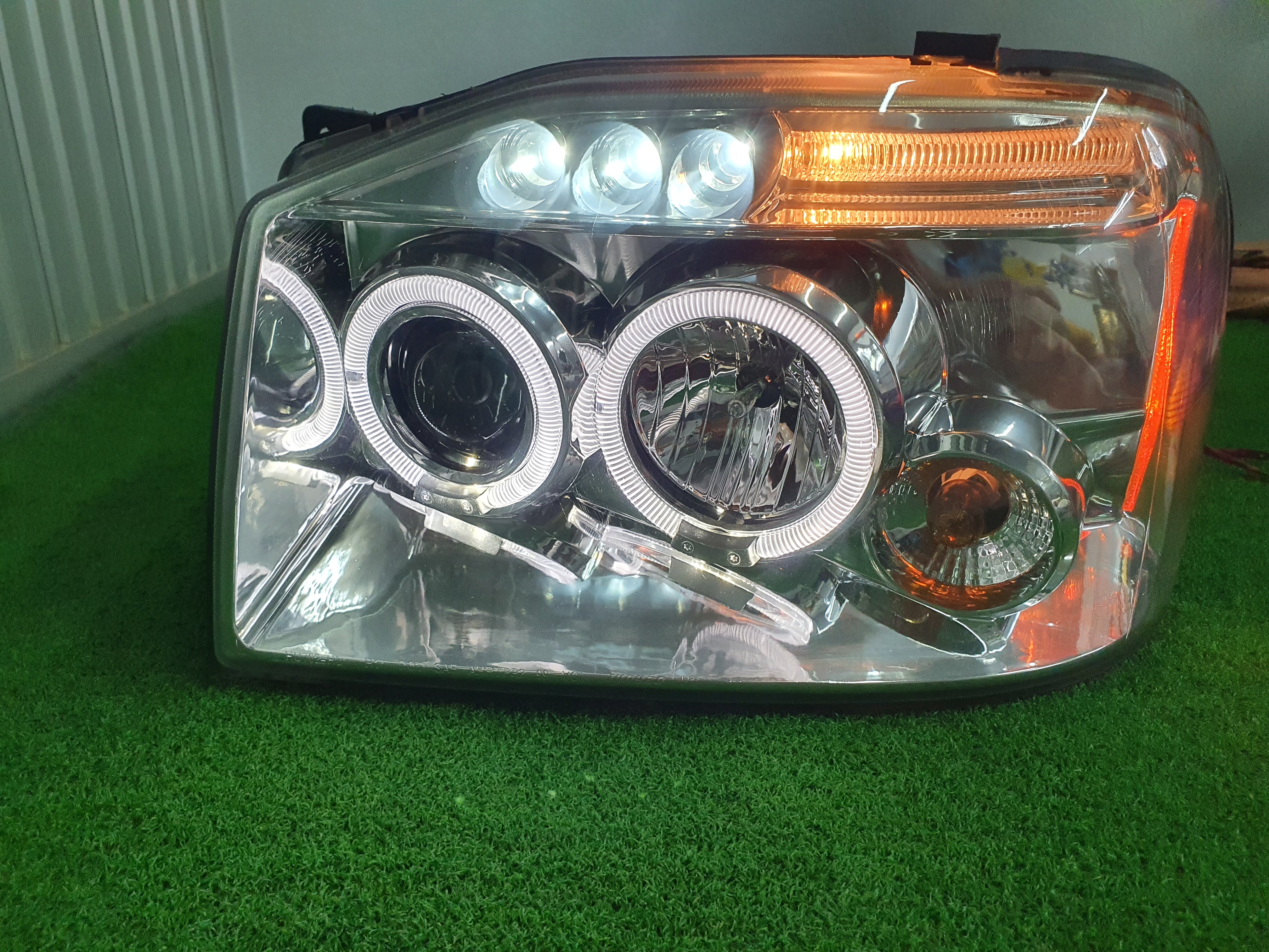 ไฟหน้าโปรเจคเตอร์ NISSAN FRONTIER D22 ไฟหน้าโปรเจคเตอร์ NISSAN FRONTIER D22