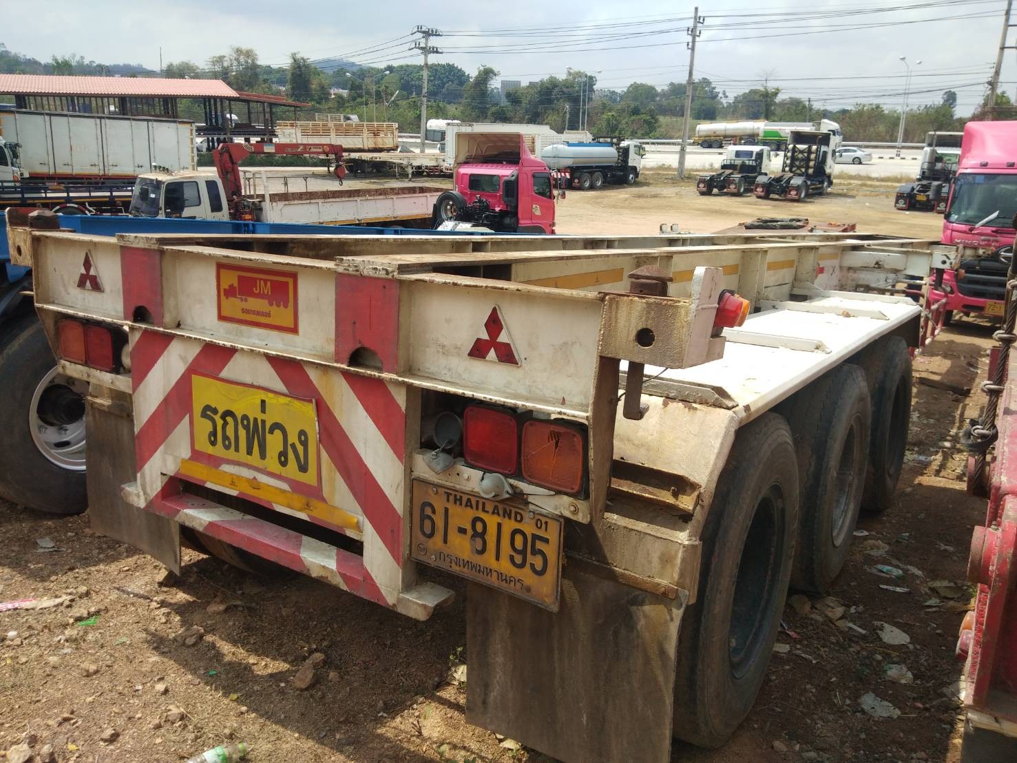 ขายหางก้าง สามเพลา TBBP (พนัส) ปี 57 ยาว 12.50 เมตร ขายหางก้าง สามเพลา TBBP (พนัส) ปี 57 ยาว 12.50 เมตร