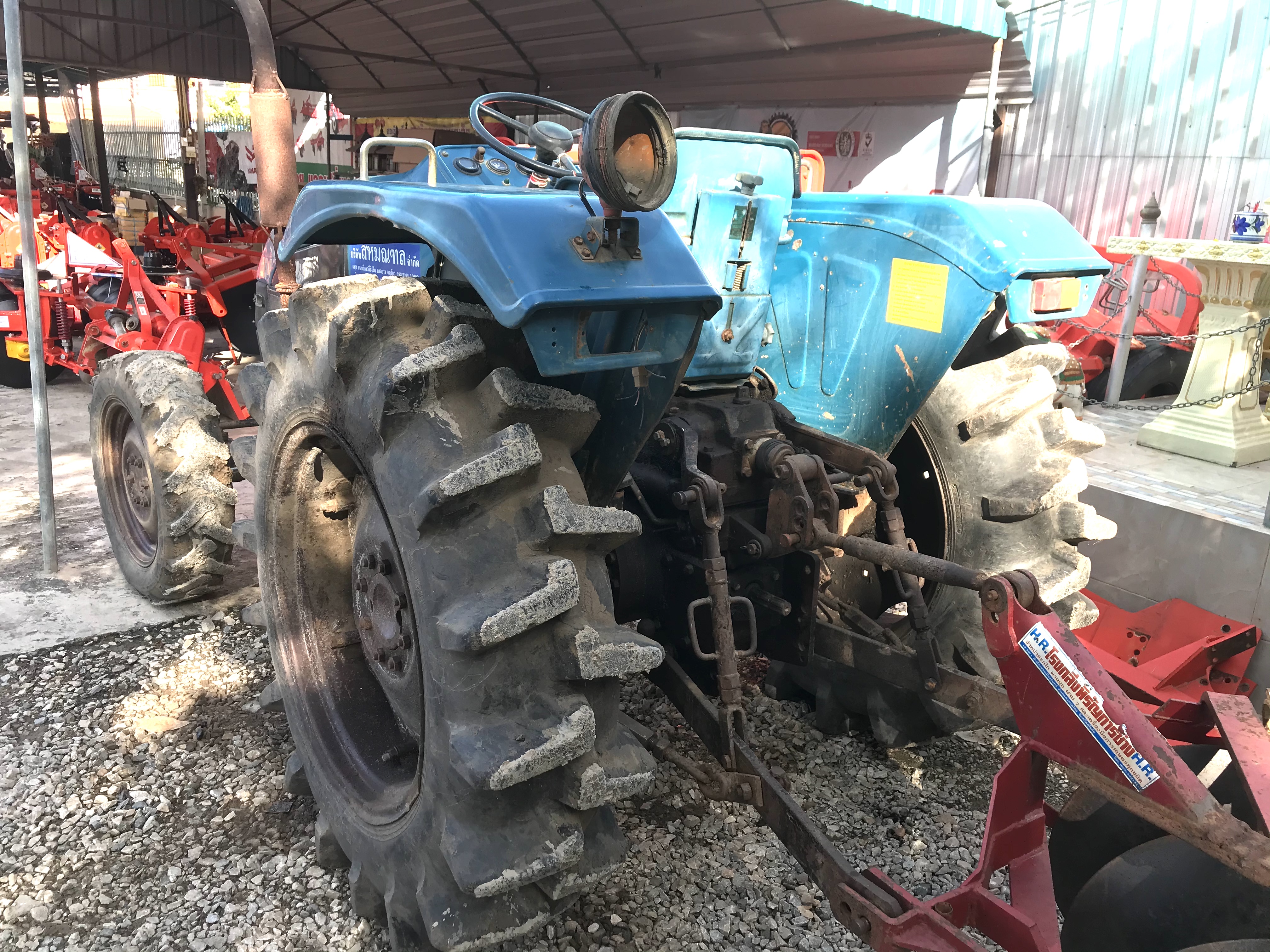 รถไถ ยูเอ็มไทซัน404