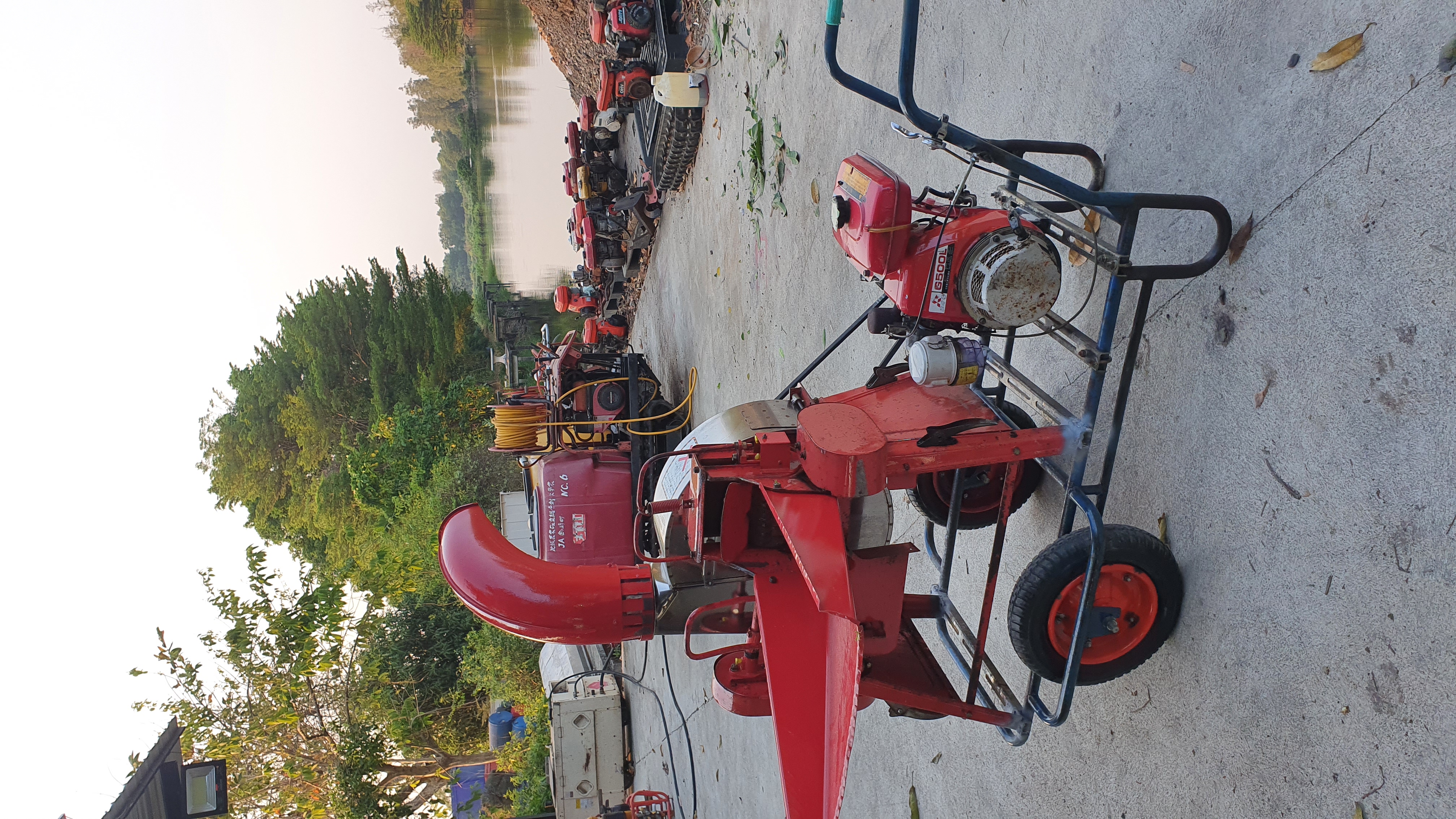 เครื่องสับกิ่งไม้