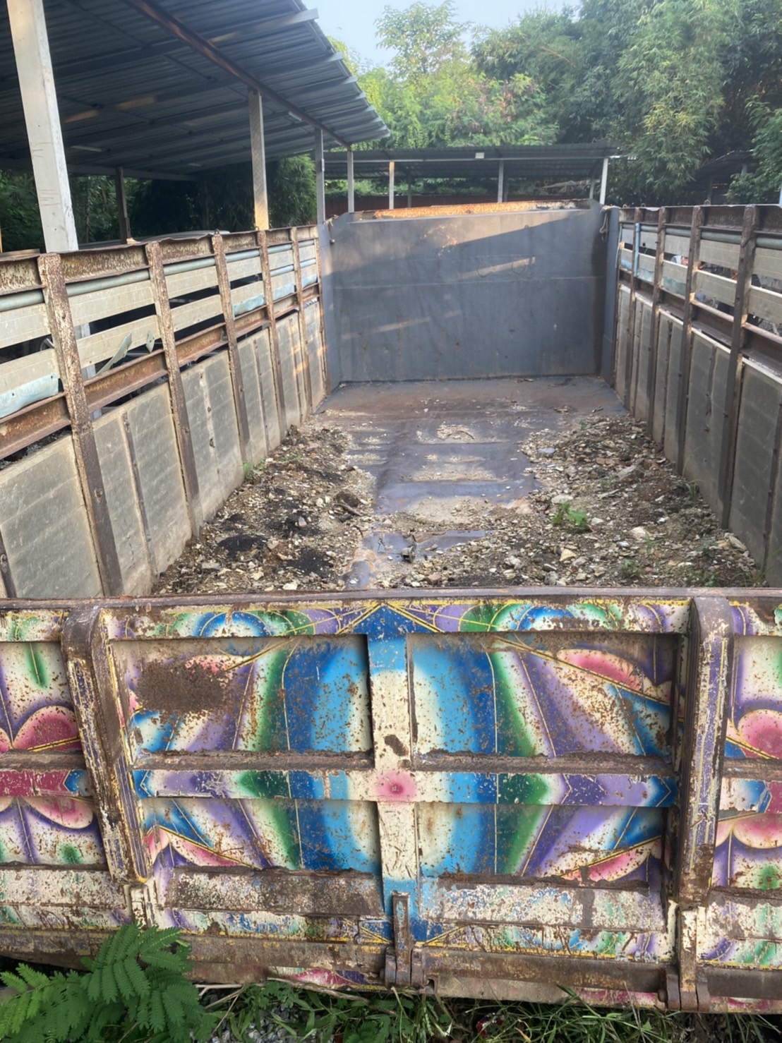 กระบะดั้ม10ล้อร็อกกี้0800259973