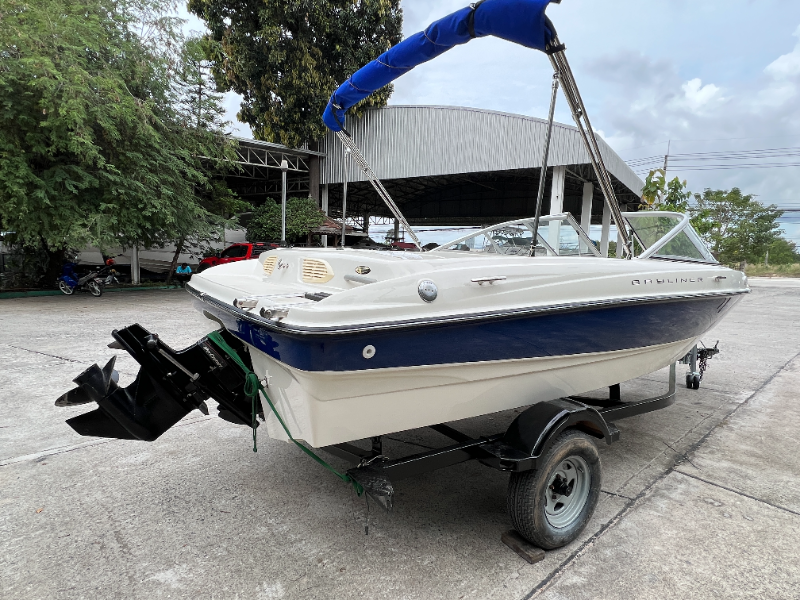 Bayliner 185 MerCruiser 3.0 ปี 2005 พร้อม Trailer และ หลังคาผ้า Sunbrellar อย่างดี