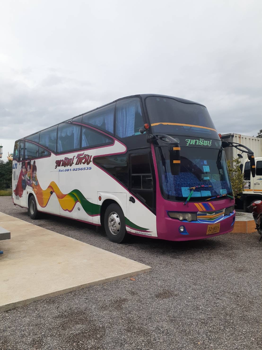 ขายรถบัสชั้นครึ่ง สภาพดี เครื่องยนต์ HINO EF-550 ขายรถบัสชั้นครึ่ง สภาพดี เครื่องยนต์ HINO EF-550