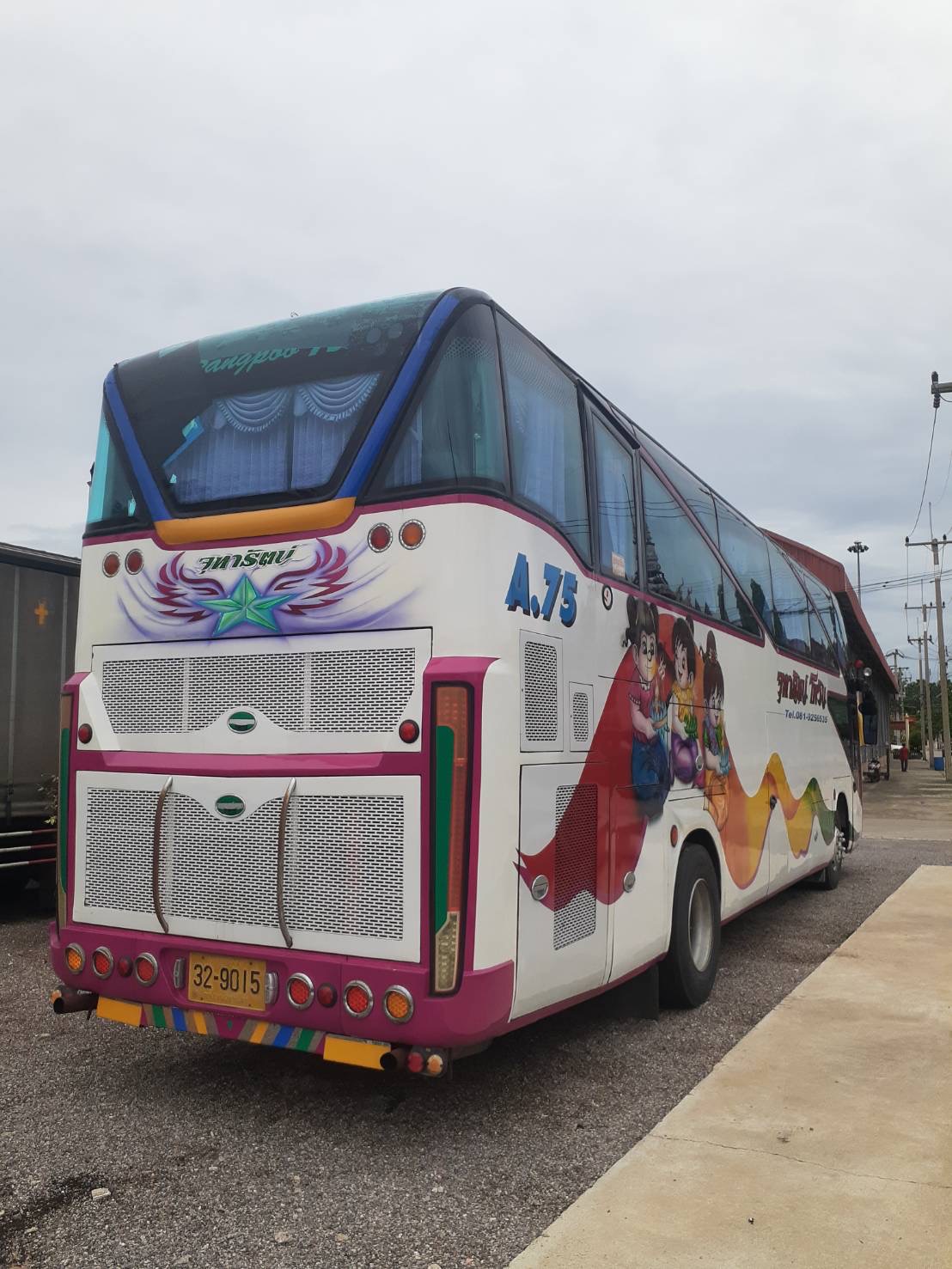 ขายรถบัสชั้นครึ่ง สภาพดี เครื่องยนต์ HINO EF-550 ขายรถบัสชั้นครึ่ง สภาพดี เครื่องยนต์ HINO EF-550